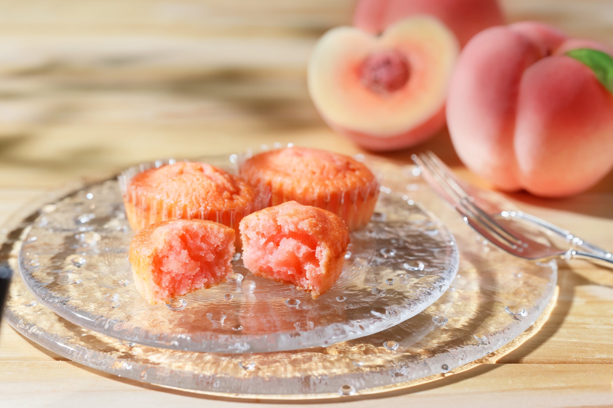 『FRUTTIMO, FUJI-SAN-PO 樹上完熟ピーチ（山梨県産）』シーキューブから新発売