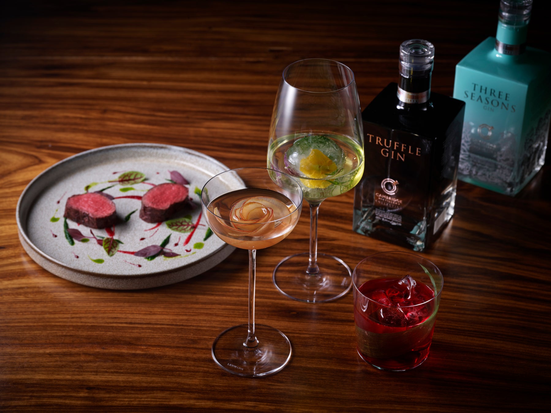 「ほくりく旬あつめ」手帖で、北陸3県の旬を味わい、めぐろう