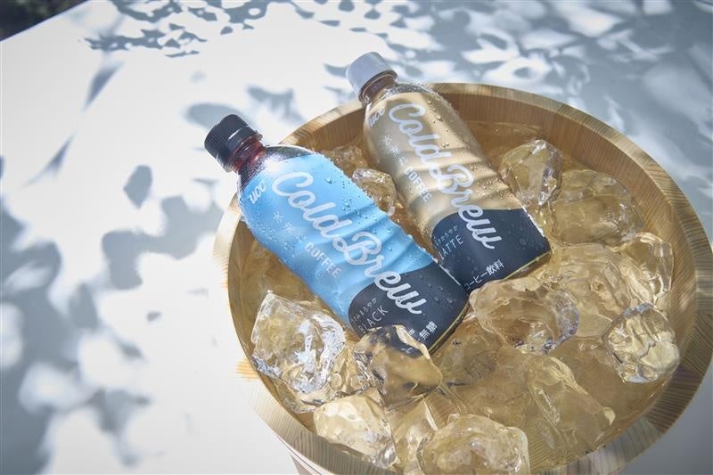 発売40年のロングセラー「チーズアーモンド」から関西エリアJRエキナカ限定「チーズのひとり旅 関西旅行編」登場