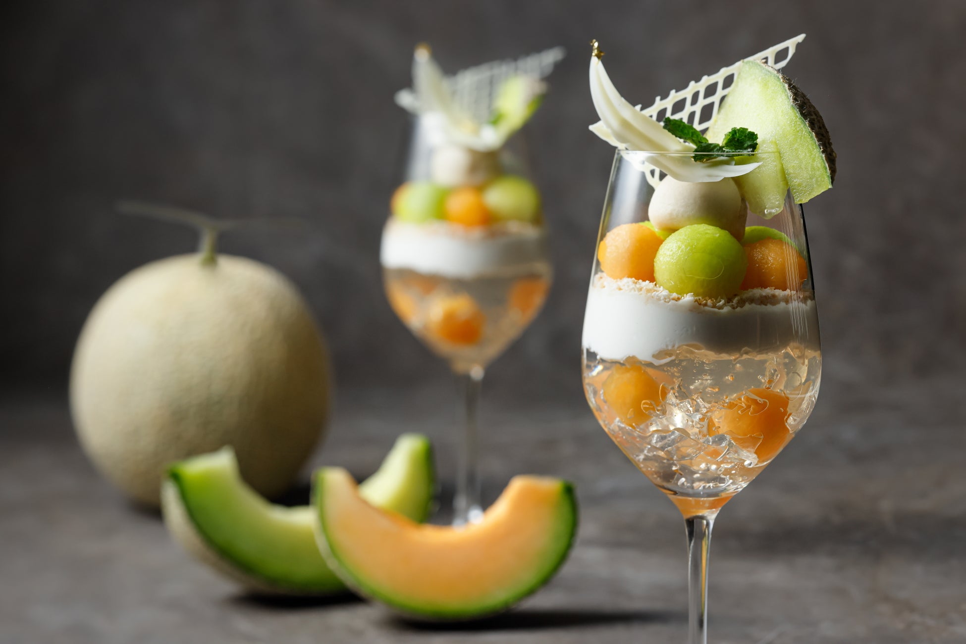 【グランドニッコー東京 台場】『2種メロンとジン香る 初夏の締めパフェ』提供期間：2026年5月1日（金）～6月30日（火）