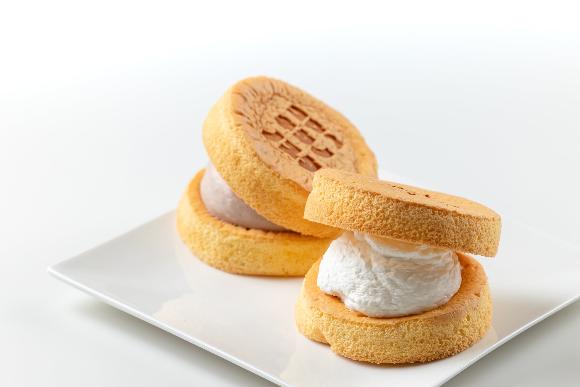 瀬戸 康史さん出演「プチッとうどん®」新CM “たらこも出たば~い♪”と2人組のたらこキャラクターが踊る 4月1日(水)より放送開始