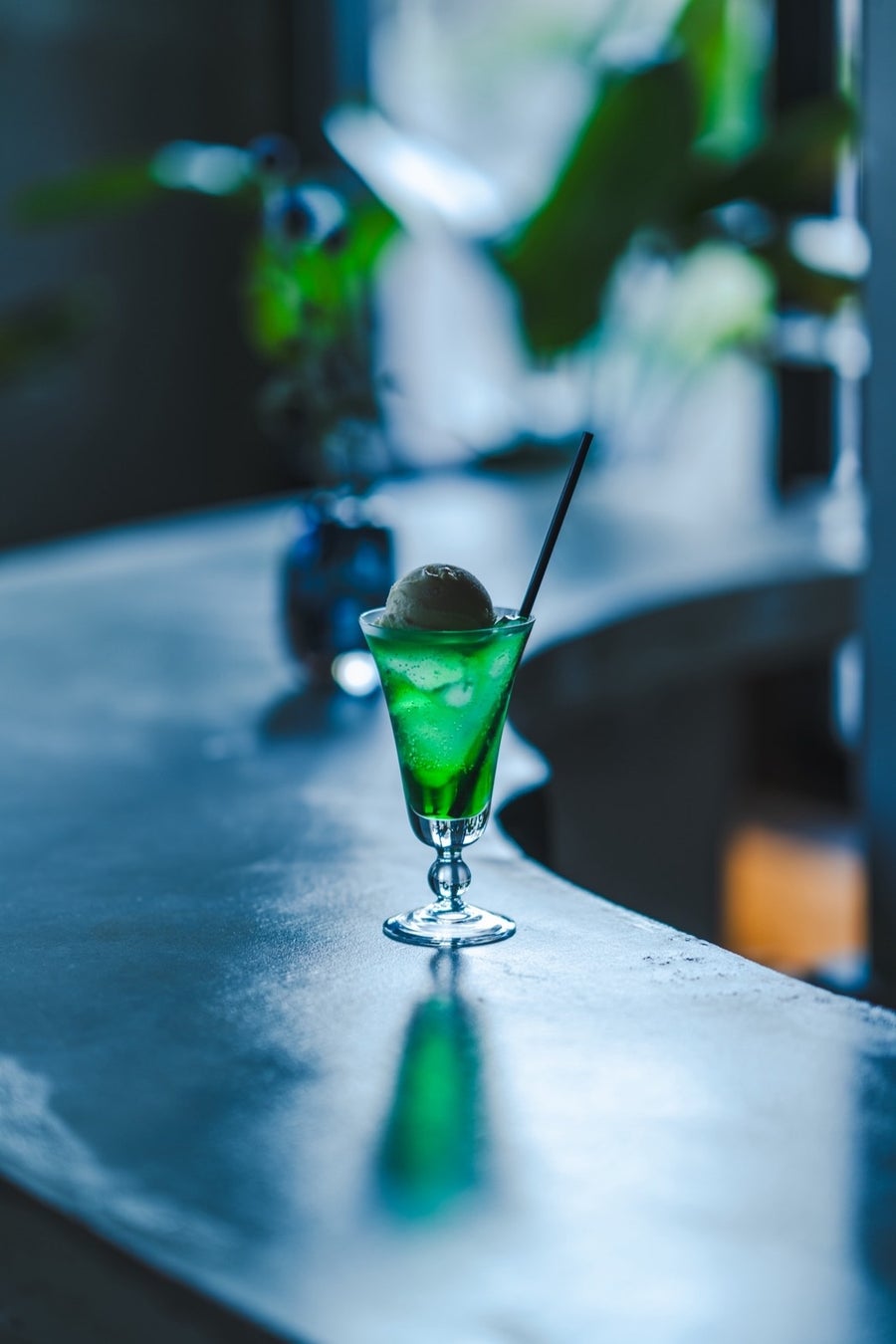 カフェやバーを“現代の茶室”として未来へ継承する