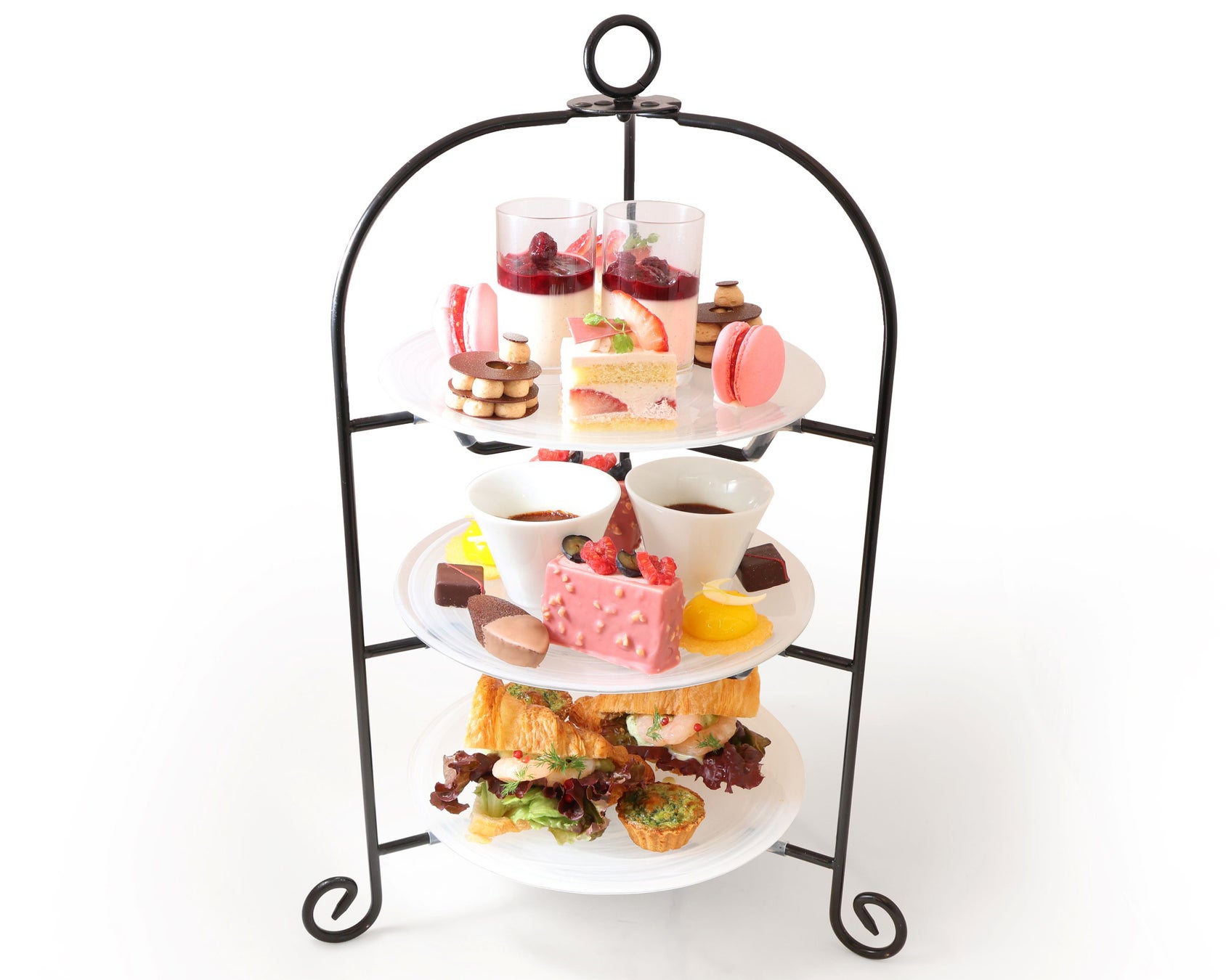 【ベルアメール】自由が丘店併設カフェにて、苺とショコラがきらめく春の新作メニューが4月1日（水）より登場