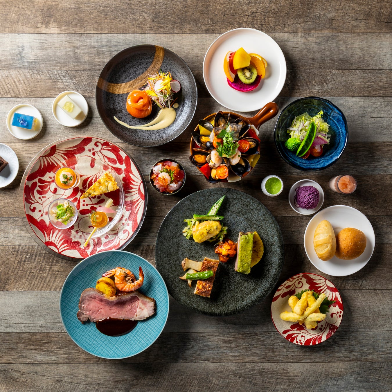 【沖縄プリンスホテル オーシャンビューぎのわん】季節の食材と沖縄の食文化を掛け合わせたオリジナルブッフェ「食のいちゃりば -Seasonal Wind-」を開催