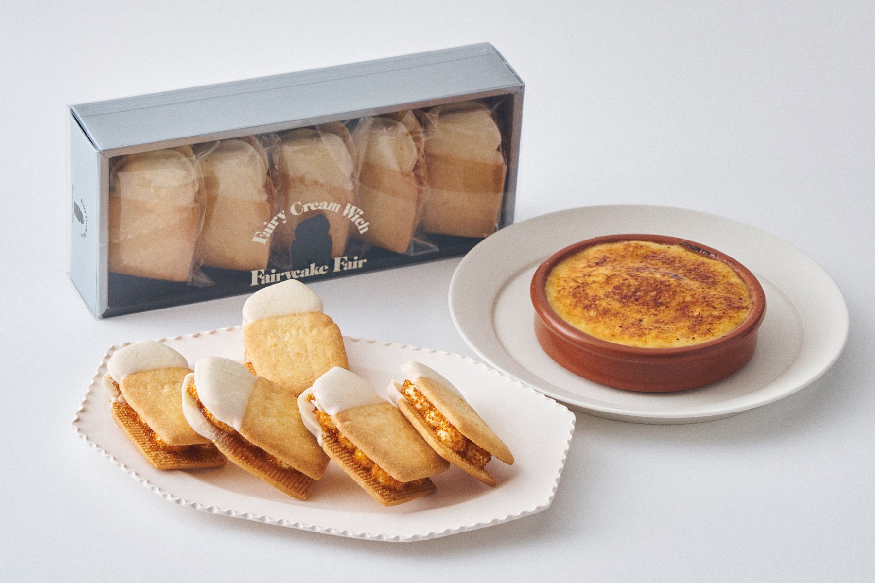 “クレームブリュレ”を生バターサンドで表現。ジャリっとした焦がしキャラメル食感がたのしい、フェアリーケーキフェア春の新作「クレームブリュレ生バターサンド」4月2日(木)発売