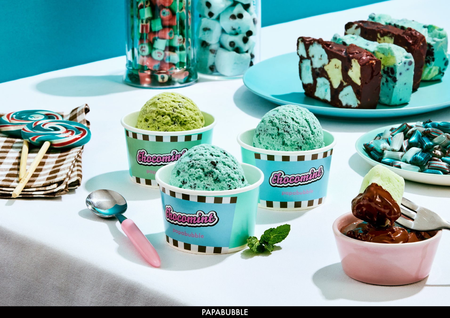 【銀座コージーコーナー】甘ずっぱくてジューシーな果実を味わう春パフェ2種。「愛媛県産清見オレンジ」と「宮崎県産日向夏」のパフェが登場！