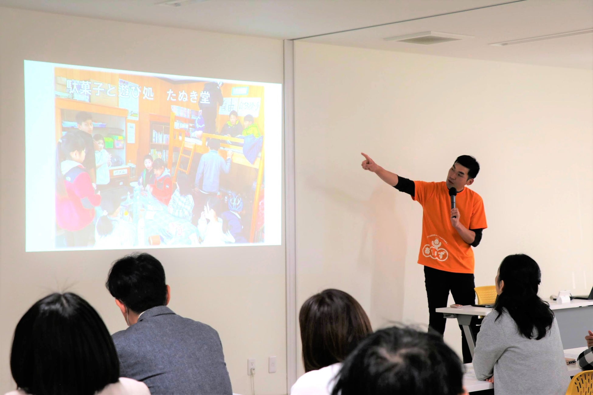 「市民活動支援金」贈呈式　16団体へ400万円を助成〔埼玉〕