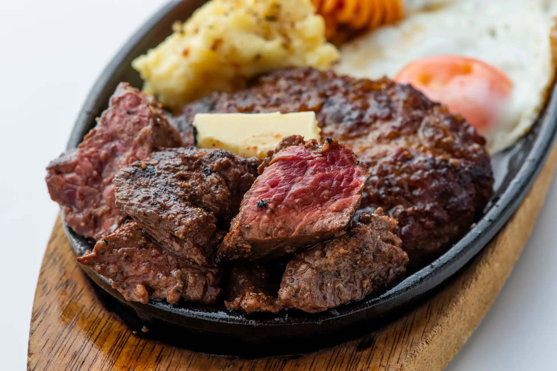 デリバリー店舗で全国50店舗展開した「肉と米 ハジメ」のFC加盟開発を合同会社K.shinが受託。加盟募集を本格始動。