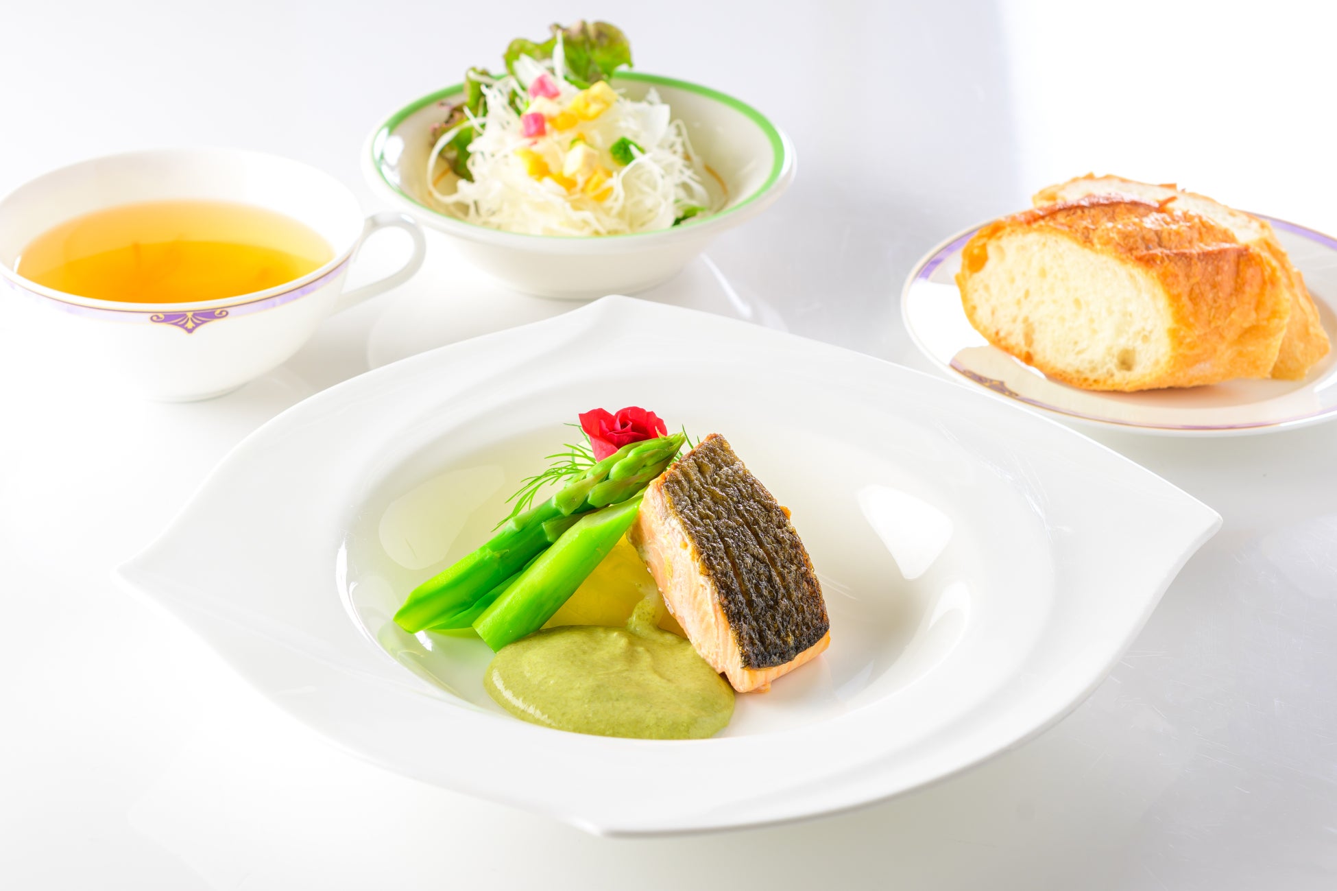 【新日本海フェリー】船内レストラン　　　　　　　　　　　　　「春を告げる桜鱒フェア」4/6スタート！