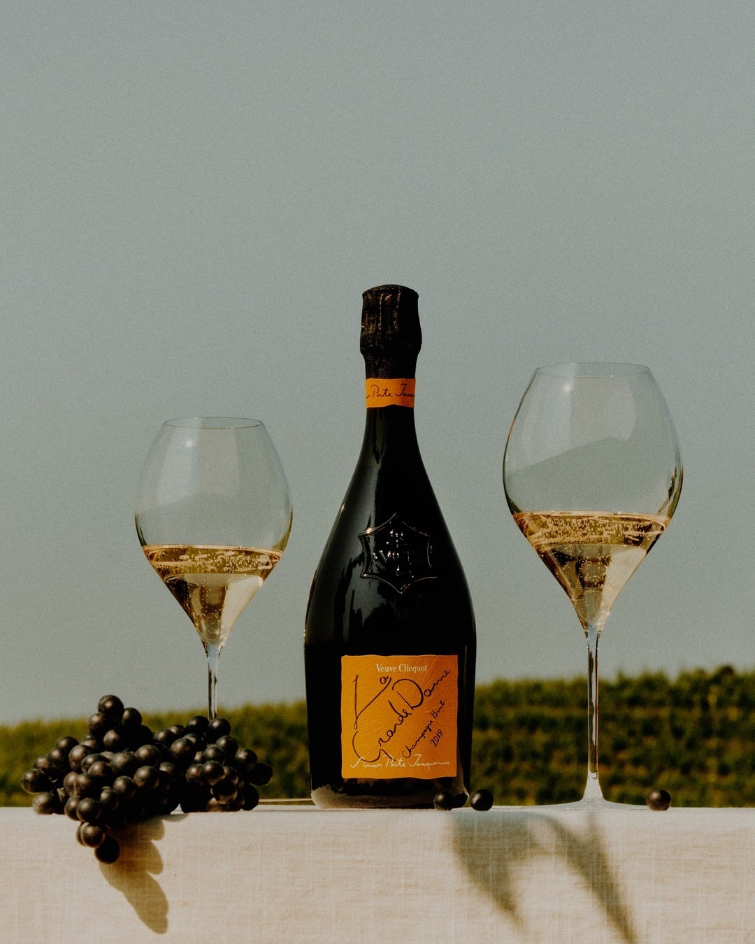 ヴーヴ・クリコ ラ・グランダム 2018 x サイモン・ポート・ジャックムス　韓国にて開催されたグローバルローンチイベントに宮沢氷魚ら豪華ゲストが出席