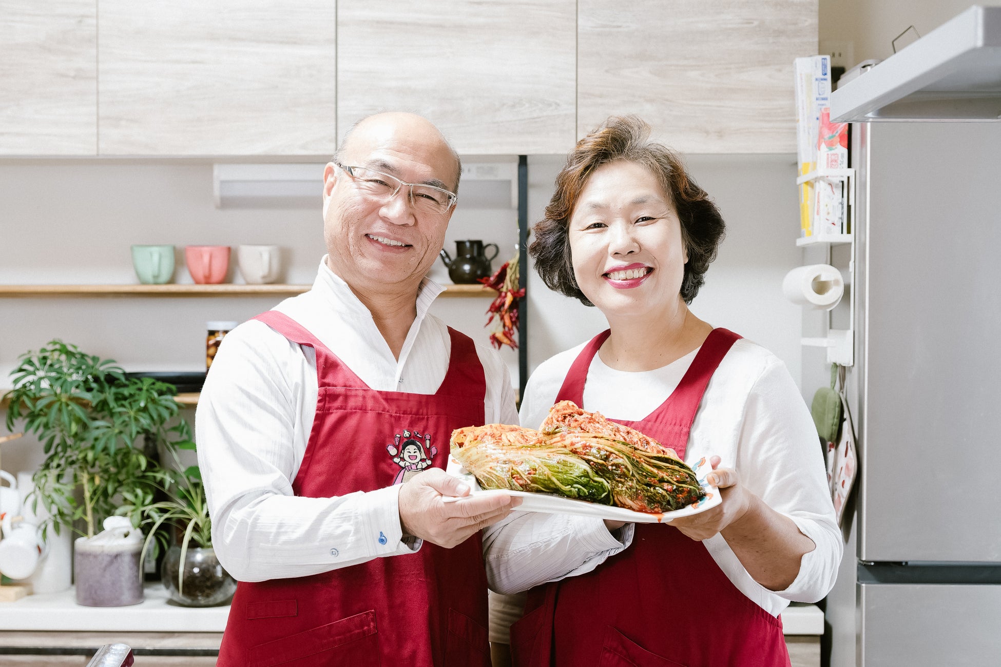 【沖縄・うるま市】韓国本場の発酵キムチを学ぶ「無添加キムチ教室」を4月18日開催。登録者17.3万人のYouTubeチャンネル「リーサンちゃんねる」のリーさんが直接作り方を伝授