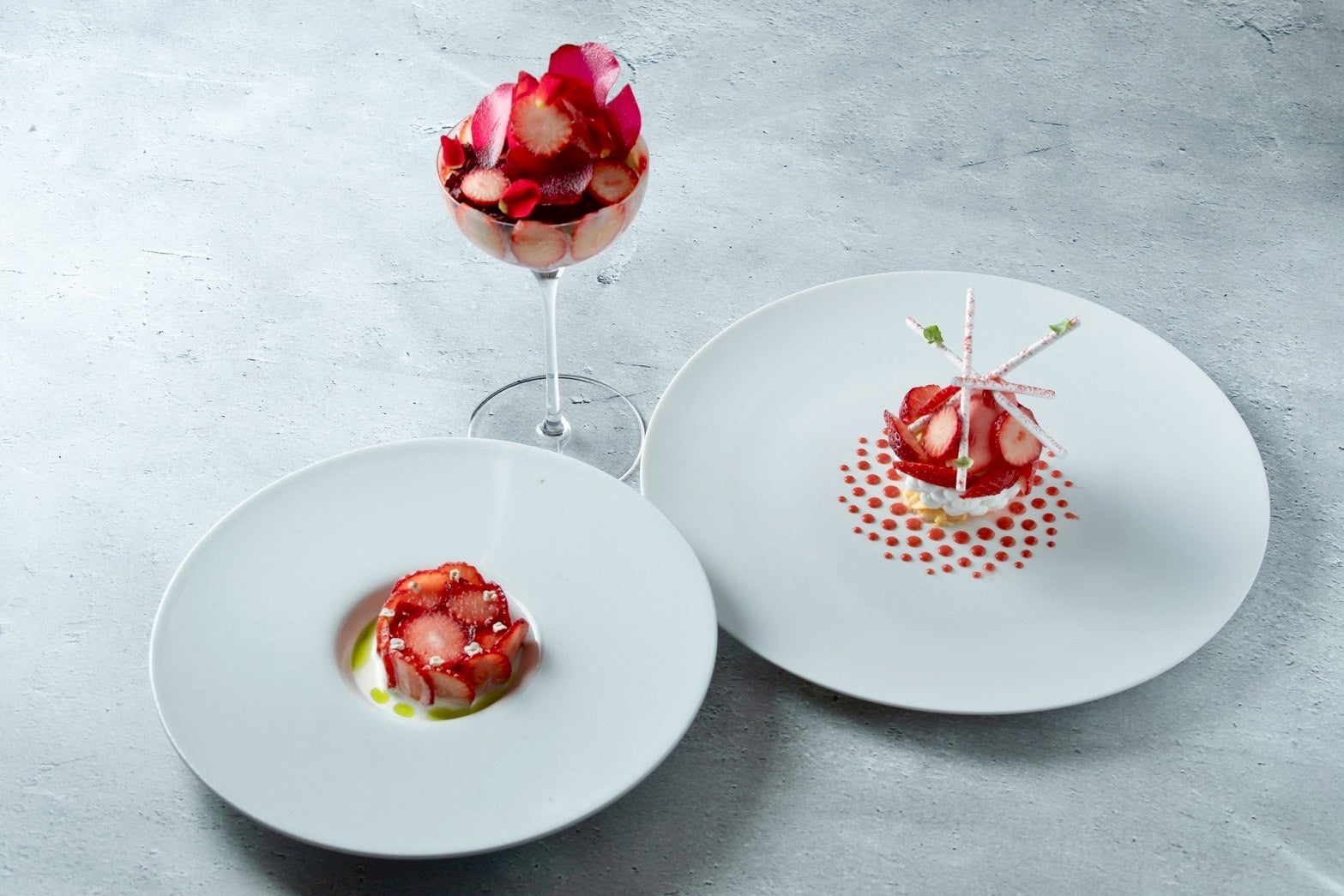 西麻布「SF FRENCH」『J’apprends（ジャプォン）』、苺尽くしのデザートコースを2日間限定で提供