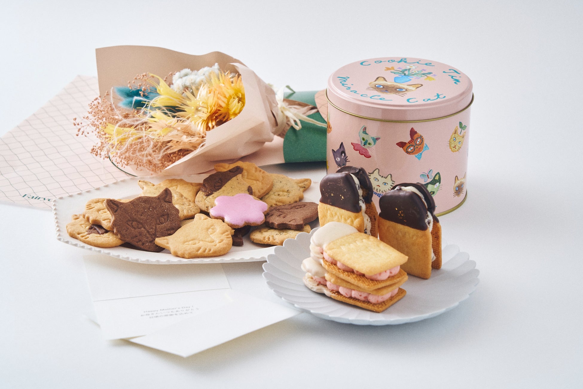 フェアリーケーキフェア『母の日ギフト2026』スタート。gui flower design コラボの“フラワースワッグセット”登場！