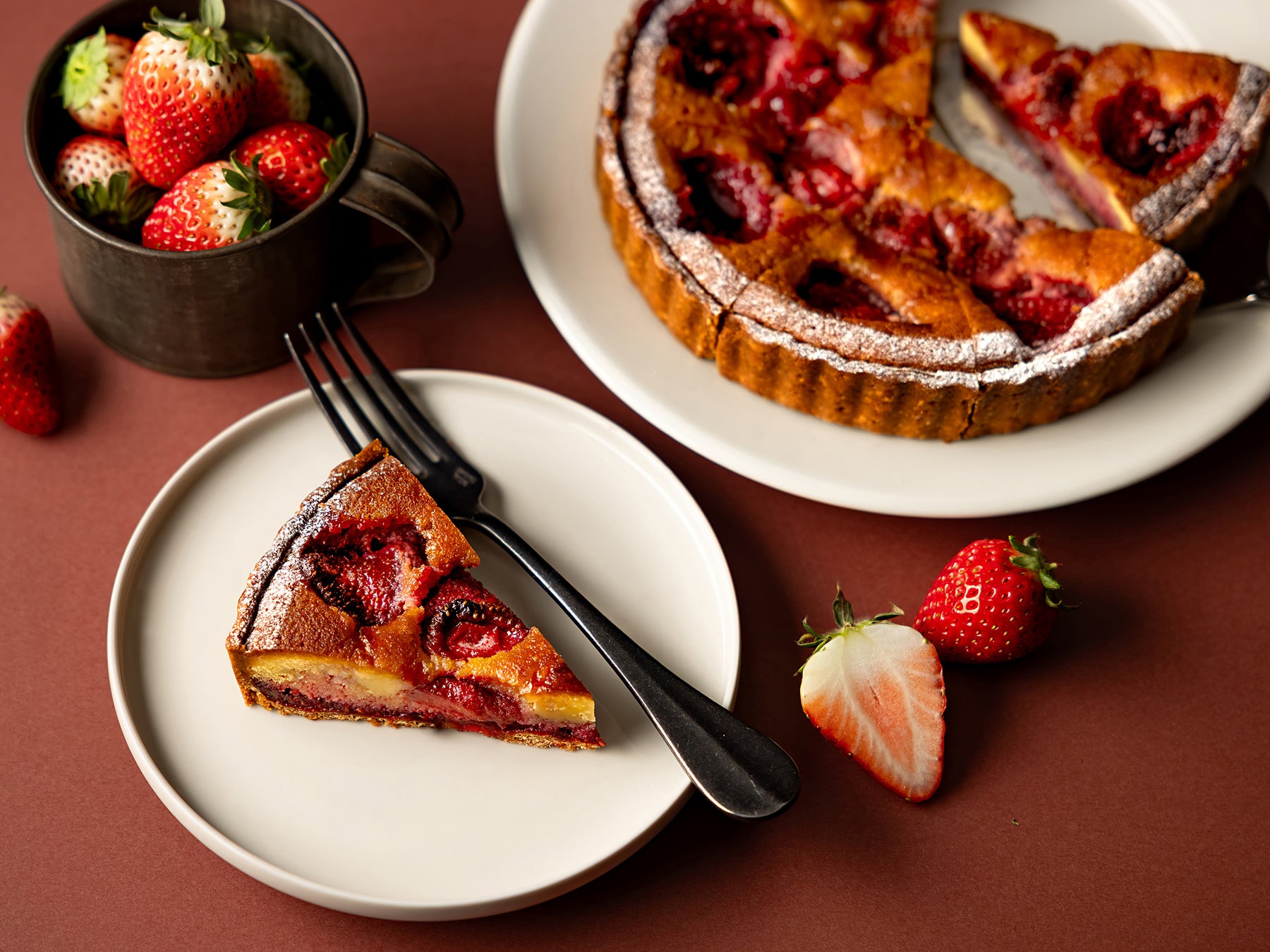 甘酸っぱい、ジューシーないちごがたっぷり！THE CITY BAKERY、春限定の「ストロベリーパイ」好評発売中。