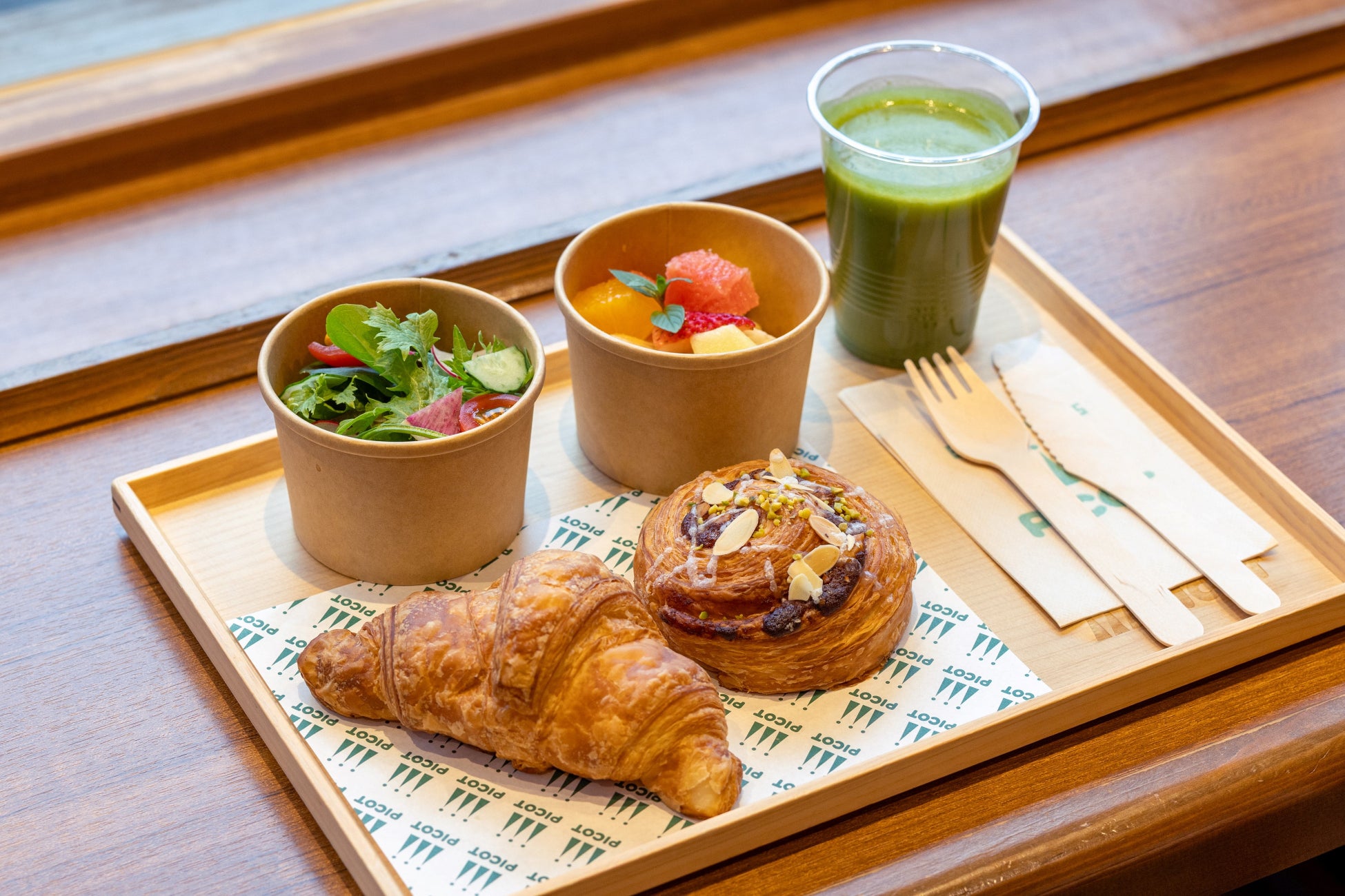 「ありがとう」を贈る、むっちり食感のバウムクーヘン 想いと味わいが重なる、特別なギフト ヴィヨンの母の日限定バウムクーヘン 4月25日より順次発売