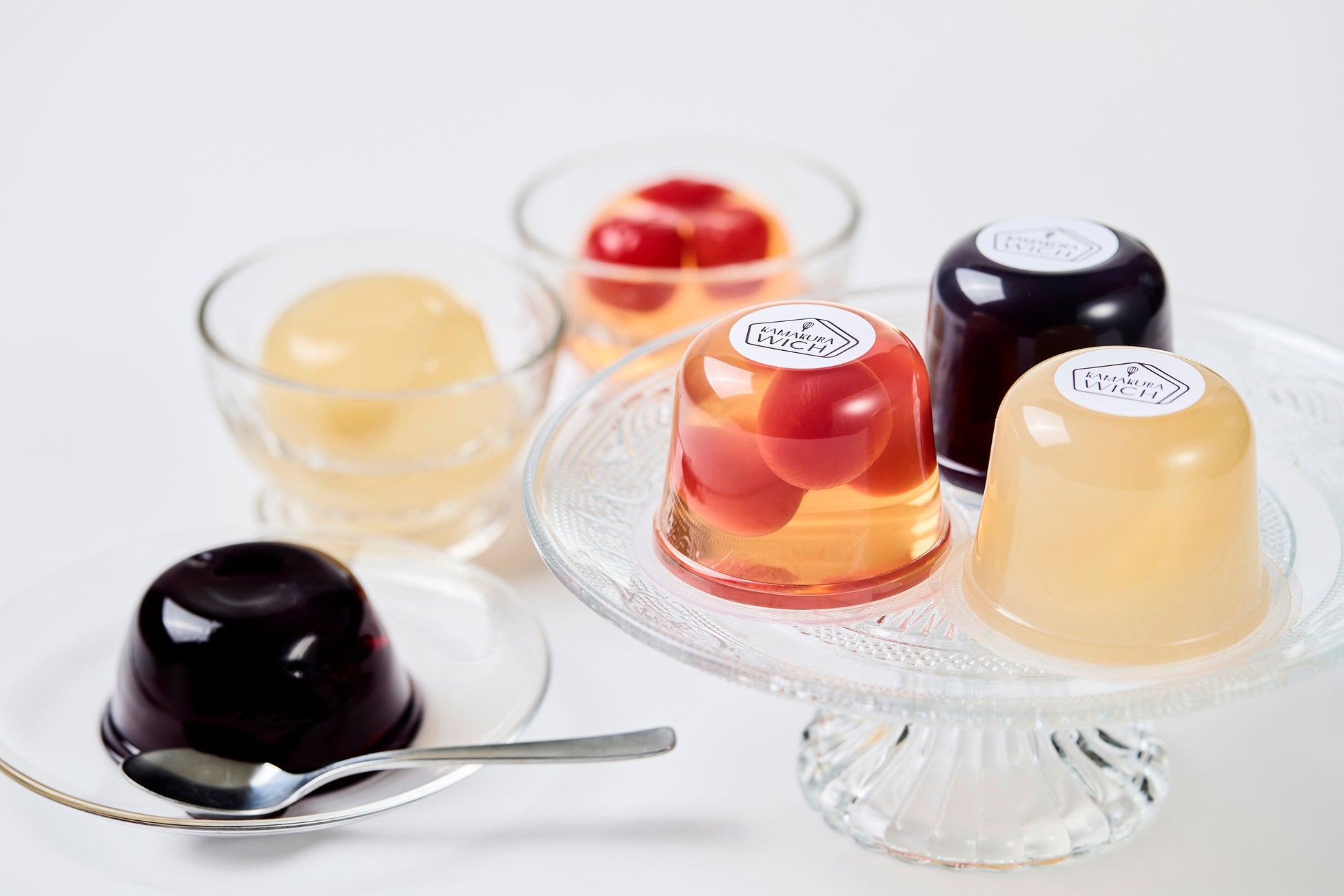 【涼感スイーツ】国産果肉のみずみずしさをぎゅぎゅっと詰め込んだ、鎌倉ウィッチ夏の贅沢『ジュレ・ド・フリュイ』2026年4月15日より販売開始！