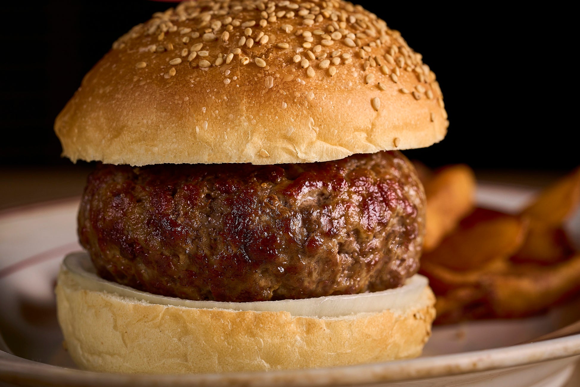 【ピーター・ルーガー・ステーキハウス 東京】「EBISU Bloomin’ JAZZ GARDEN 2026」にキッチンカーで出店