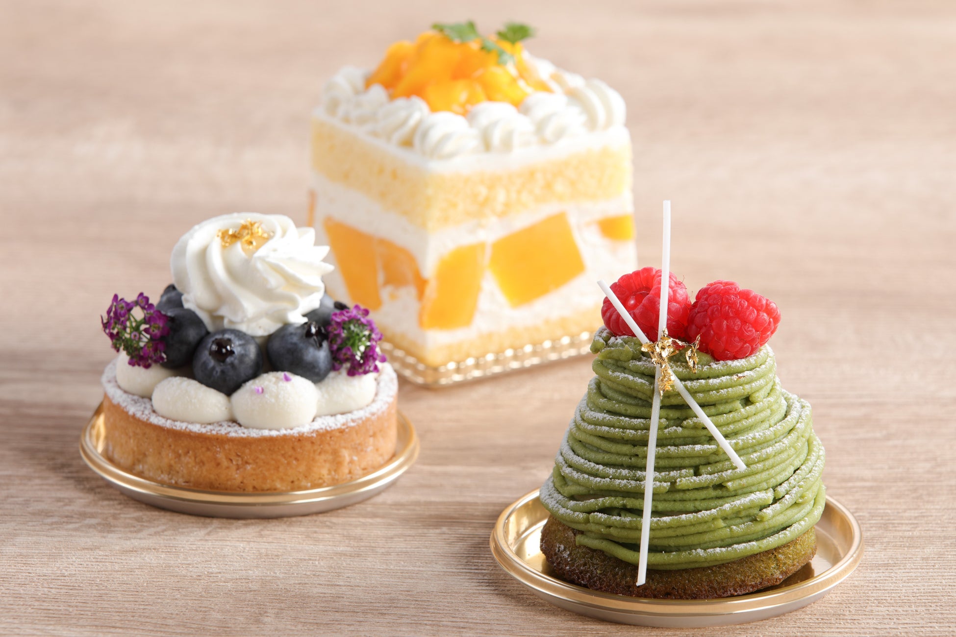 六本木の夜景を見下ろす圧倒的ロケーション！屋上庭園で味わう、極上のアーバンBBQ。「ARK HILLS SOUTH TOWER ROOFTOP LOUNGE」4月16日（木）より期間限定オープン！