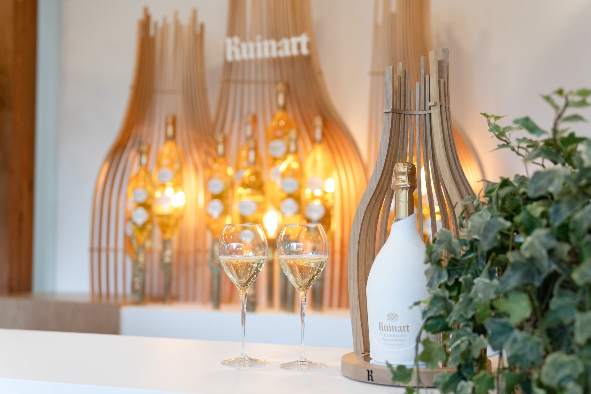 【新店】新宿歌舞伎町に140人収容可能のドイツビアホール誕生。ミュンヘン名門ビアホールを再現した「ホフブロイ トウキョウ 新宿店」4月15日（水）グランドオープン