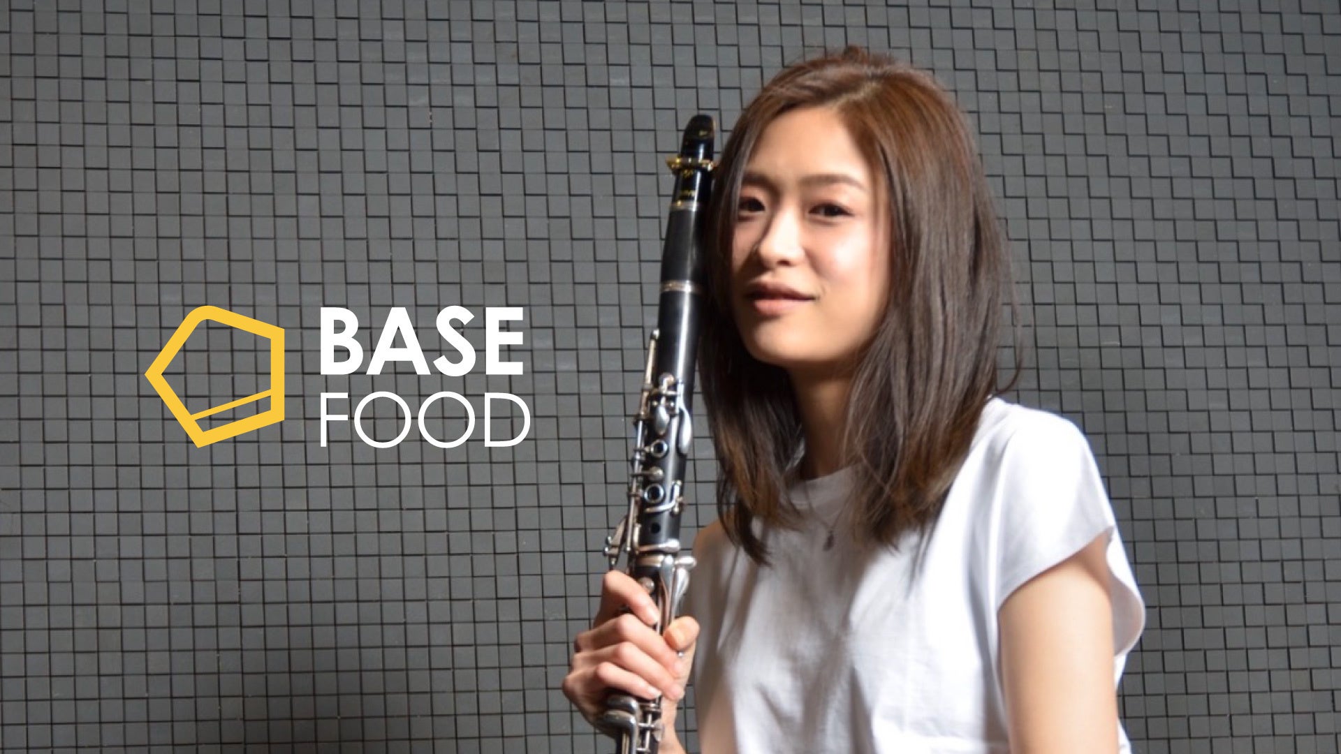 折りたたむと、かまぼこ。のばして伝える仕掛けふせん「のび～る かまぼこふせん」