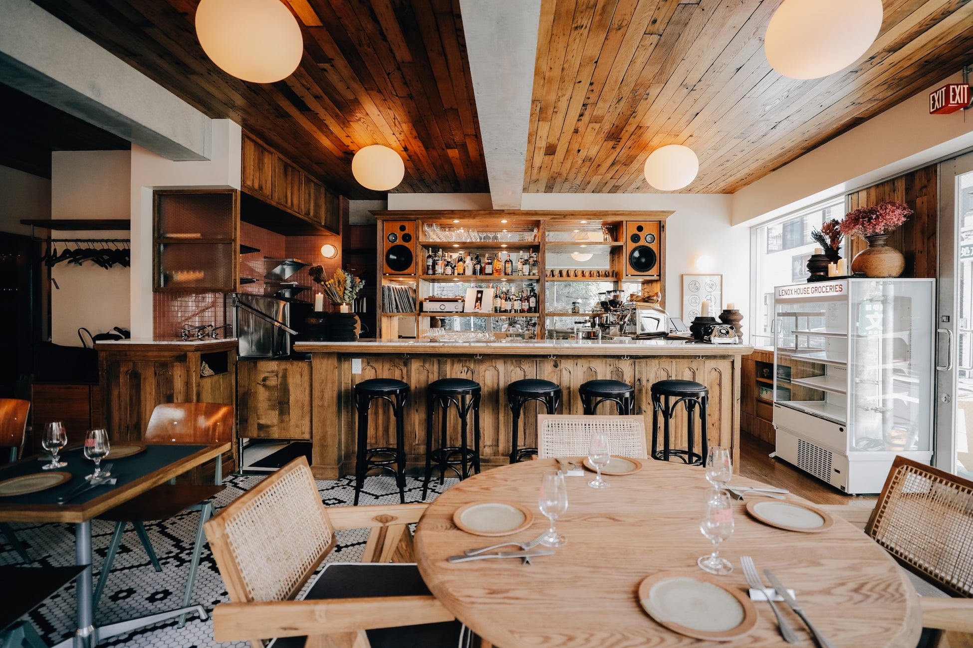 手打ちパスタとワインを楽しむカジュアルイタリアン「LENOX HOUSE」4/20（月）東京・参宮橋にオープン