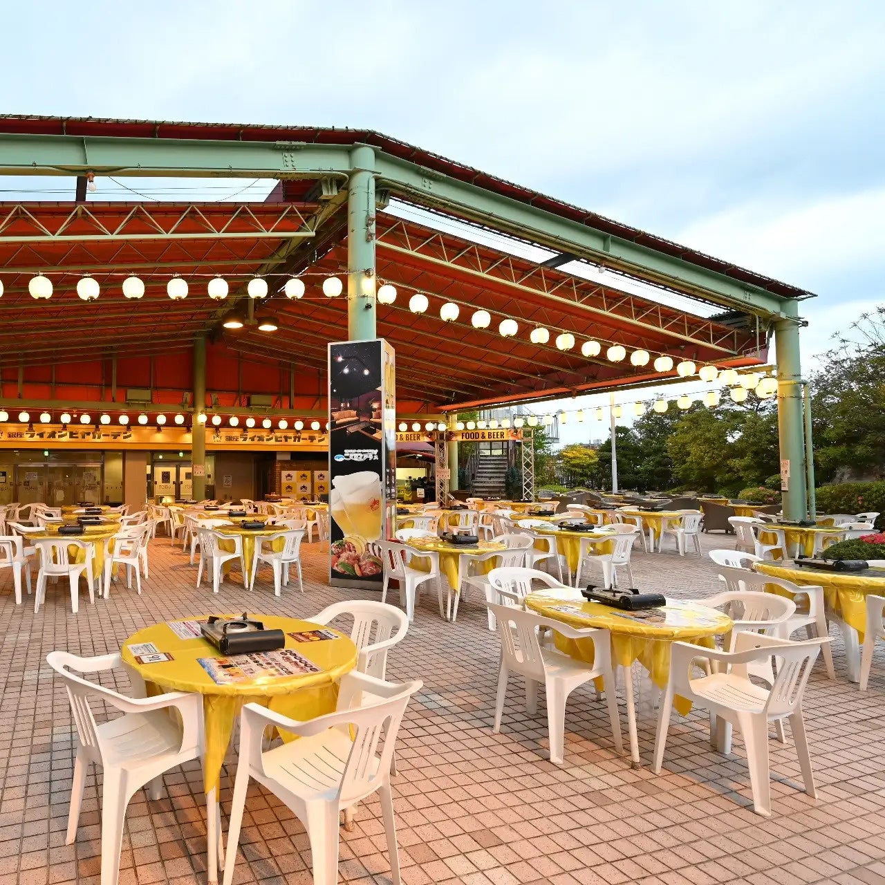 【キル フェ ボン】赤いカーネーションをモチーフにした母の日限定タルト新登場「2026 Mother’s Day」