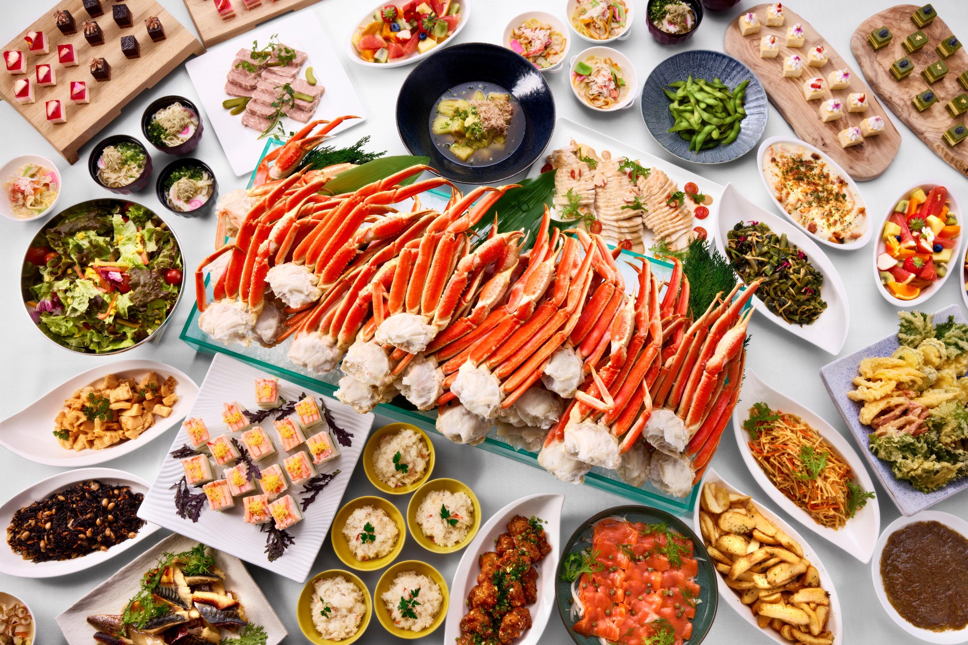 ジャパネットバイヤー厳選の「本ずわいがに」が食べ放題！スタジアムシティホテル長崎にて、贅沢カニビュッフェの予約受付を開始