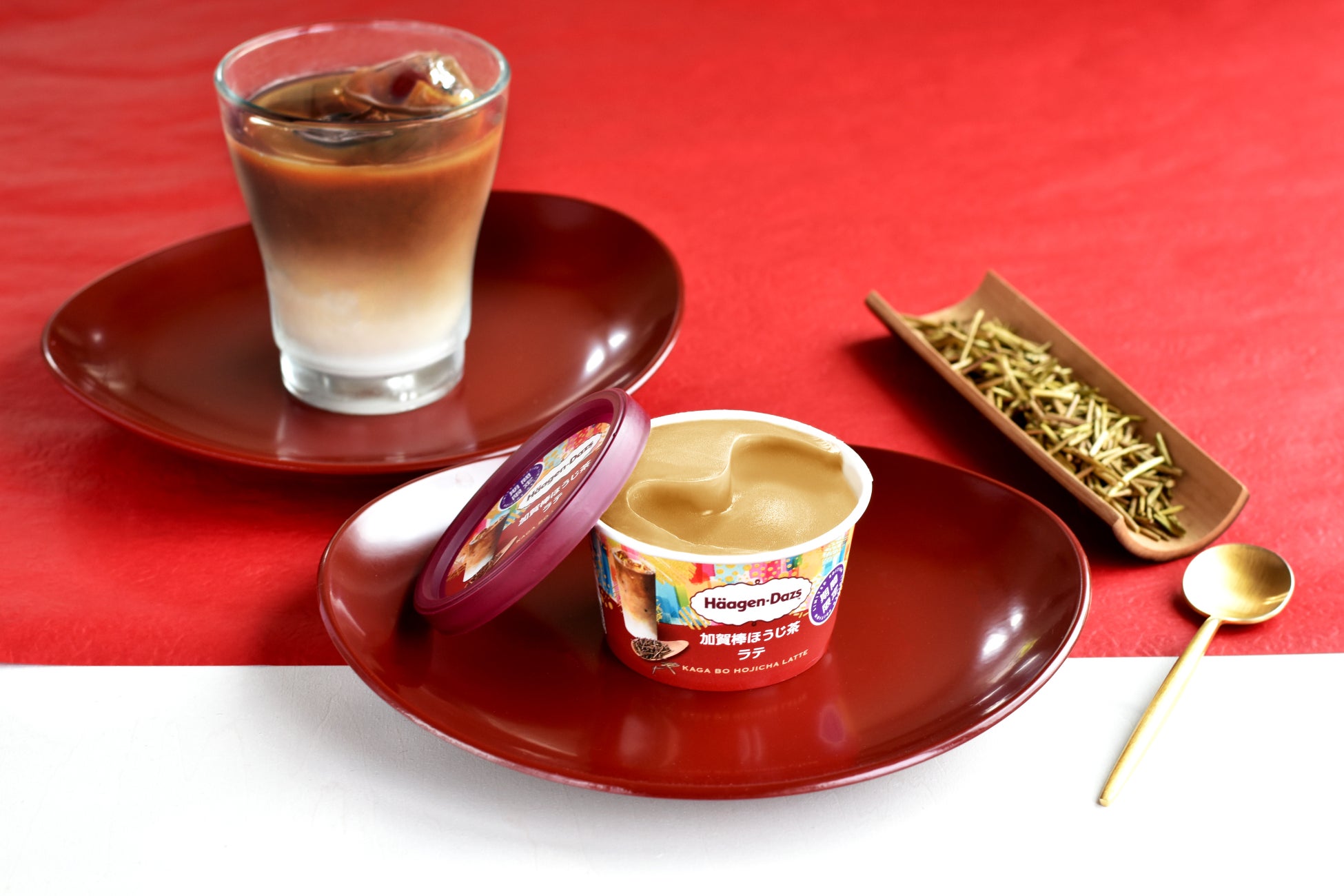 “加賀棒ほうじ茶“の甘く香ばしい味わいを追求した、シンプルなおいしさ　ミニカップ『加賀棒ほうじ茶ラテ』　4月21日(火)より期間限定新発売！