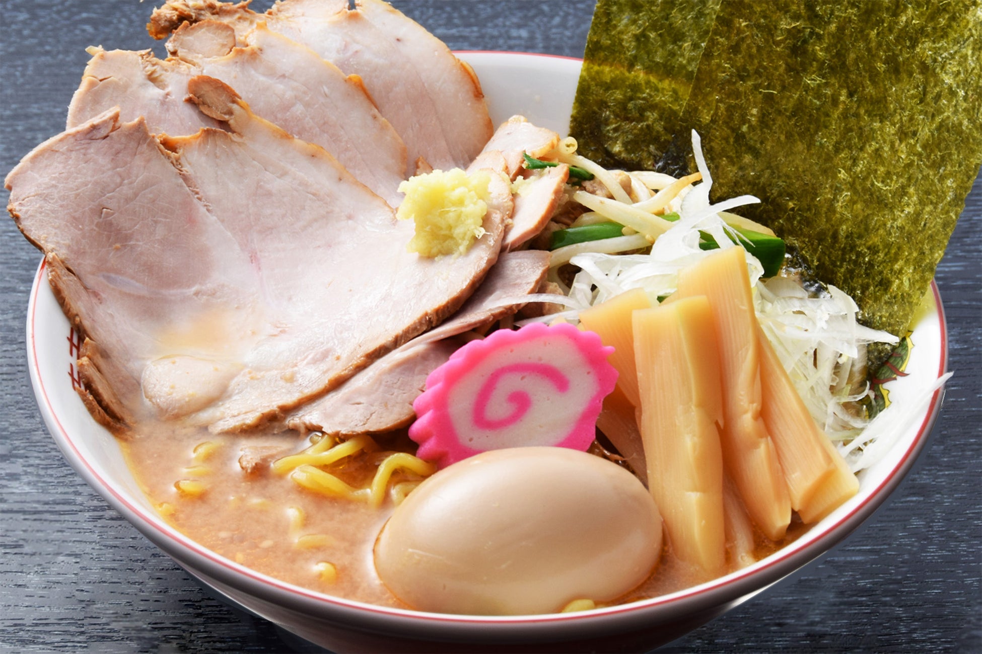 【第一滝本館】登別温泉に新名物。西山製麺のたまご麺を使うラーメン店「麺や極楽」、2026年4月26日地下飲食街にオープン！