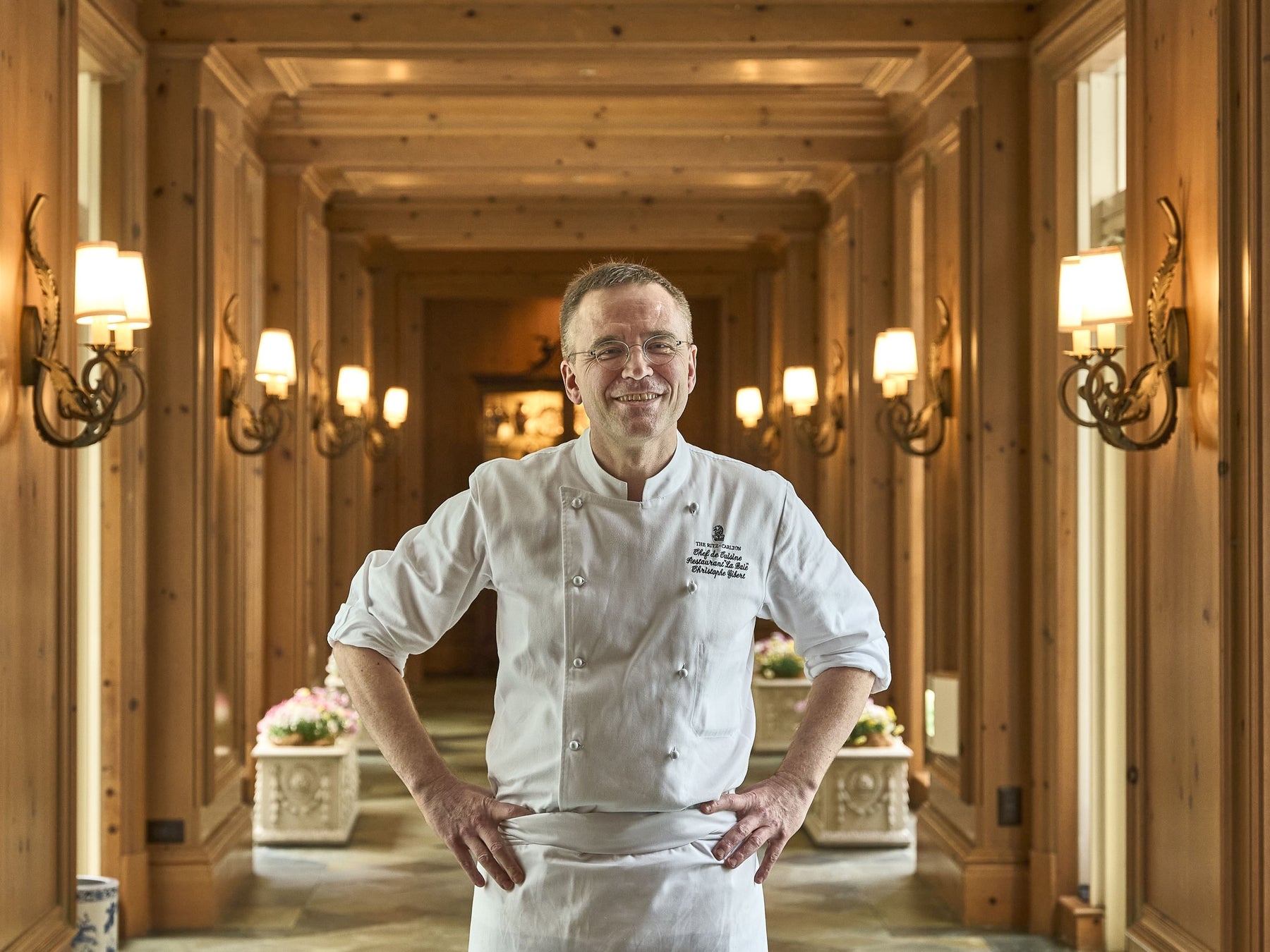 【ザ・リッツ・カールトン大阪】『ミシュランガイド京都・大阪2026』にてフランス料理「ラ・ベ」が9年連続15回目の一つ星を獲得