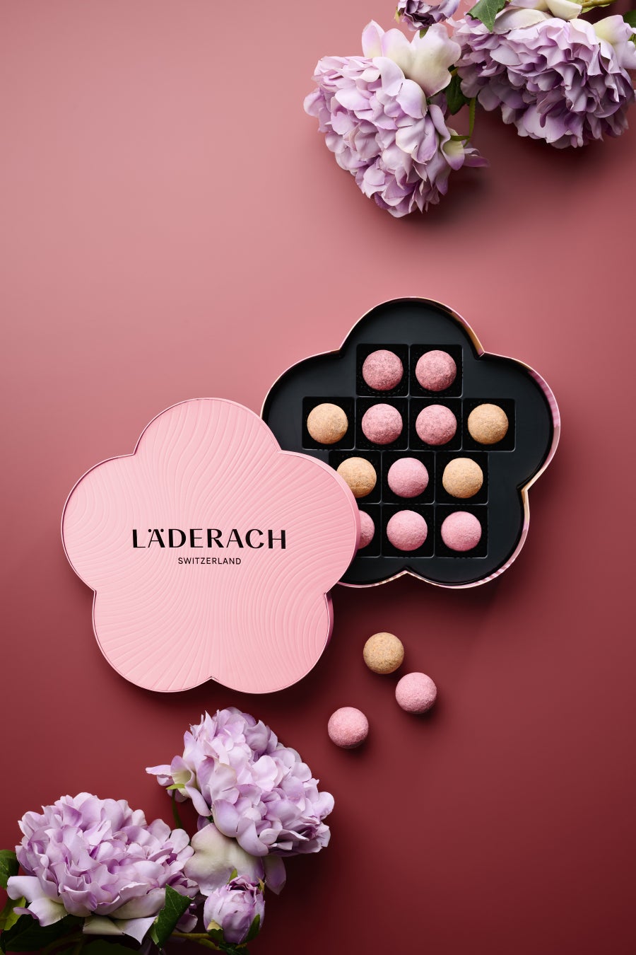 レダラッハのスプリングコレクション　花盛りなパッケージの限定トリュフやプラリネを母の日ギフトに