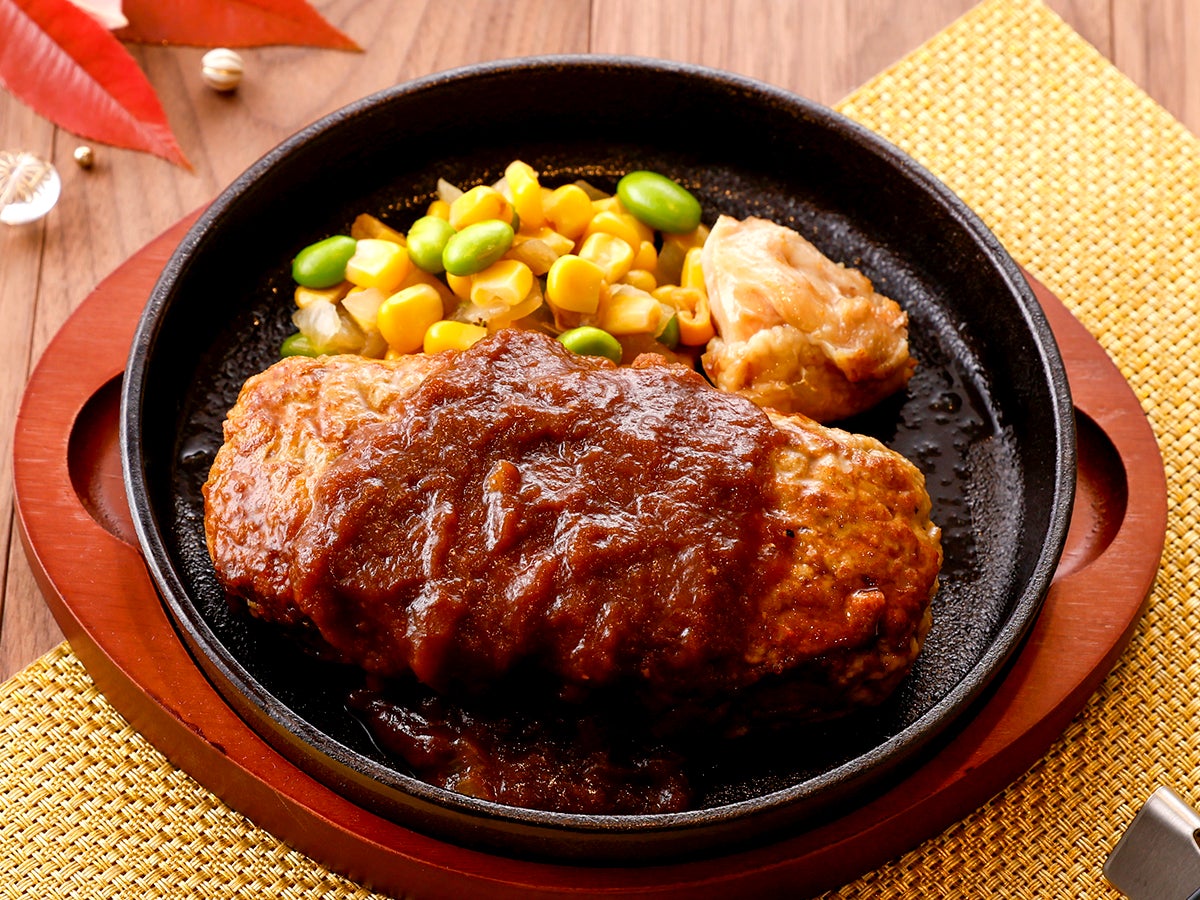 ホテル開業15周年を祝う宿泊プラン／ザ ロイヤルパークホテル 福岡