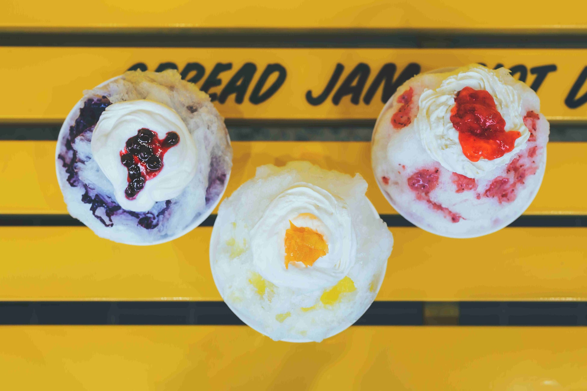 【湘南JAM’S株式会社】クラフトジャムの店「湘南フルーツクラフト鎌倉」で山梨・天然氷の蔵元「八善」の氷を使用したかき氷を提供開始。口どけのやわらかさと、自家製ジャムシロップで特別な一杯をお届けします