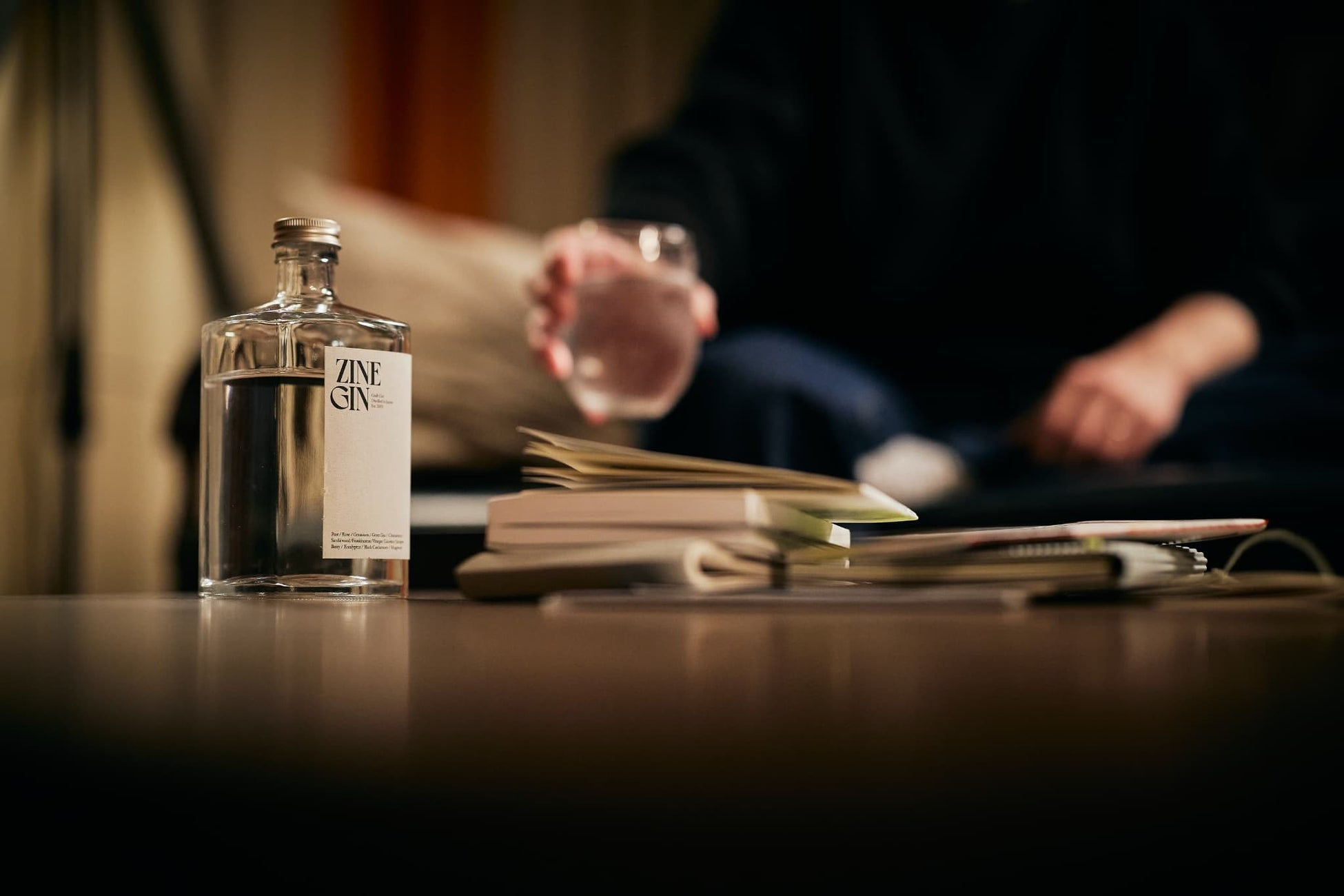 “飲むZINE”が京都に上陸。クラフトジン「ZINE GIN」がKYOTOGRAPHIE 2026で次世代クリエイターと交差する特設ブースを展開