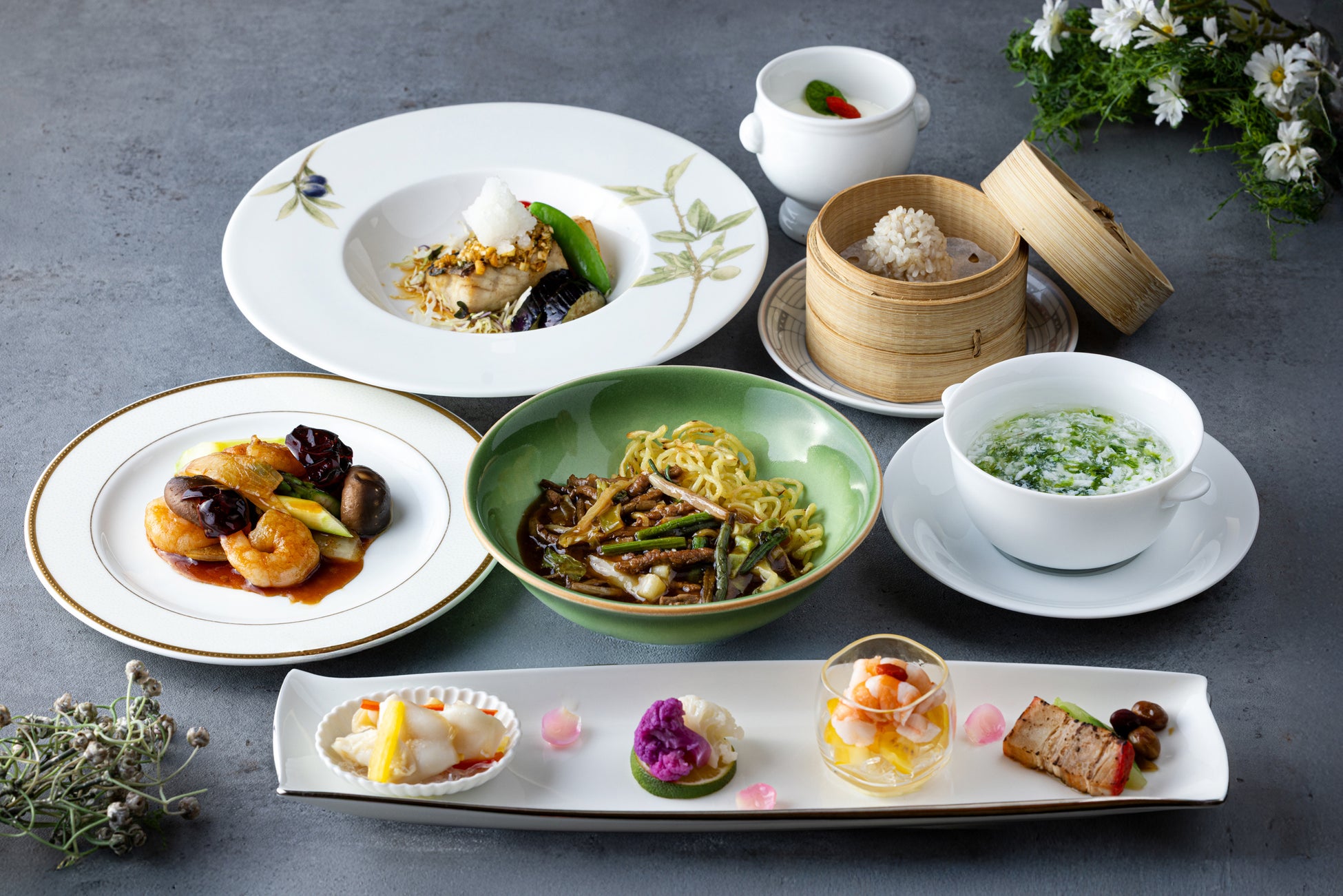 【中国割烹旅館 掬水亭】多摩湖の絶景と美食で想いを伝えるレストラン「母の日感謝プラン」を期間限定で販売【販売日】2026年5月7日（木）～17日（日）