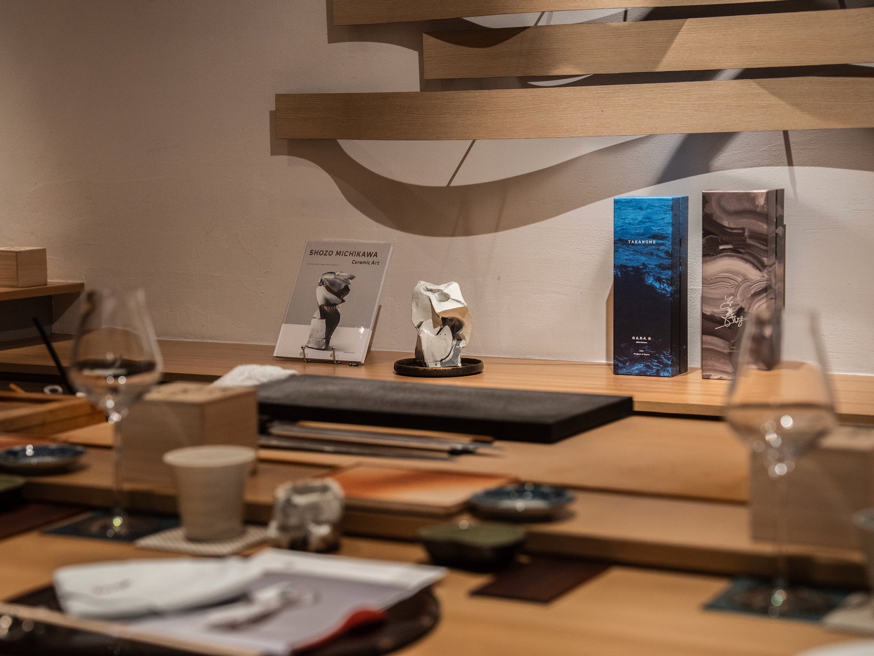 日本酒「TAKANOME（鷹ノ目）」× 陶芸家・道川省三｜台湾の名店「銀昇」「枝豆」とのエクスクルーシブディナーを台北・高雄で相次いで開催