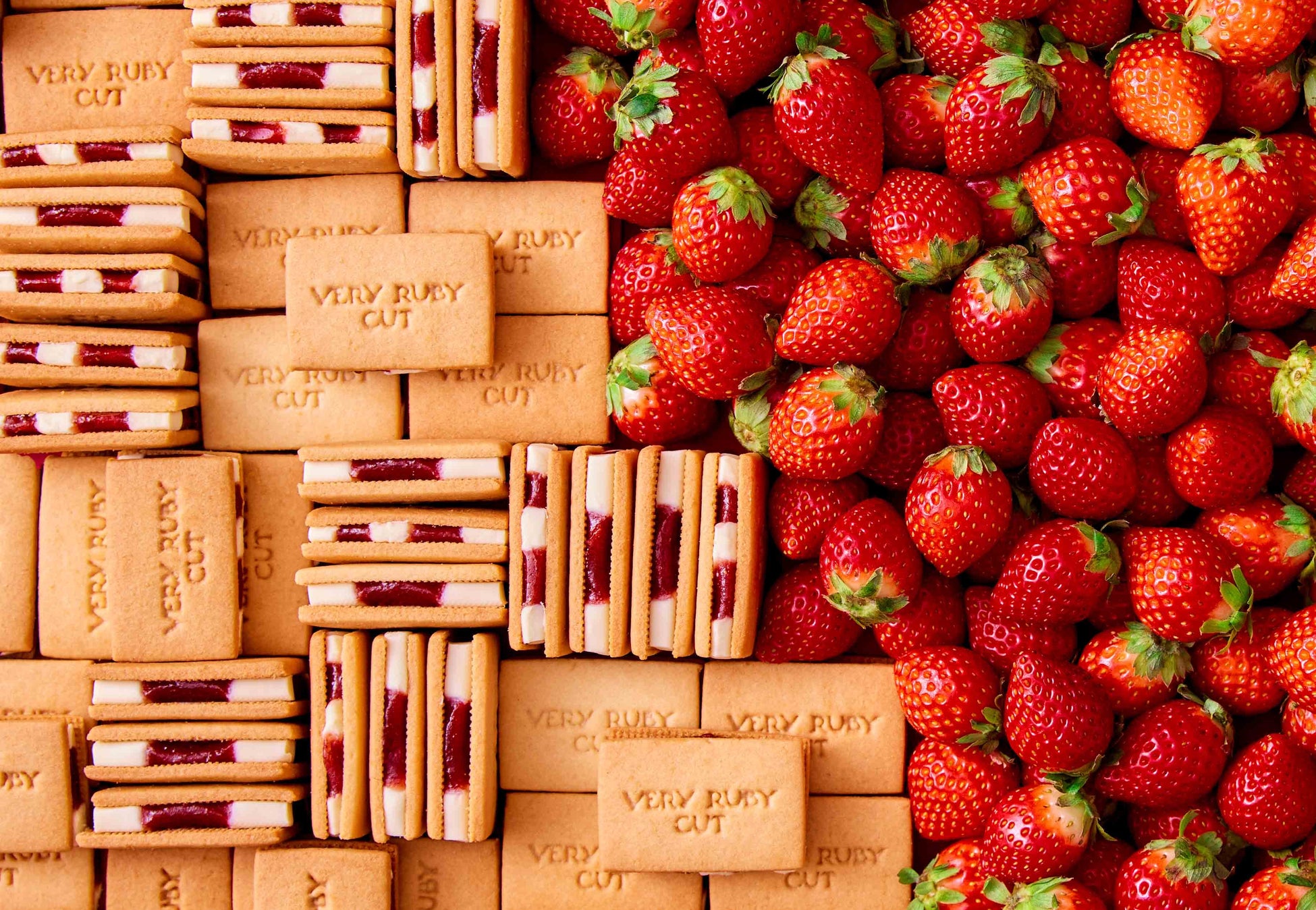 【新宿初登場】完売必至のいちごスイーツ専門店「ベリールビーカット」が京王新宿店に期間限定登場！