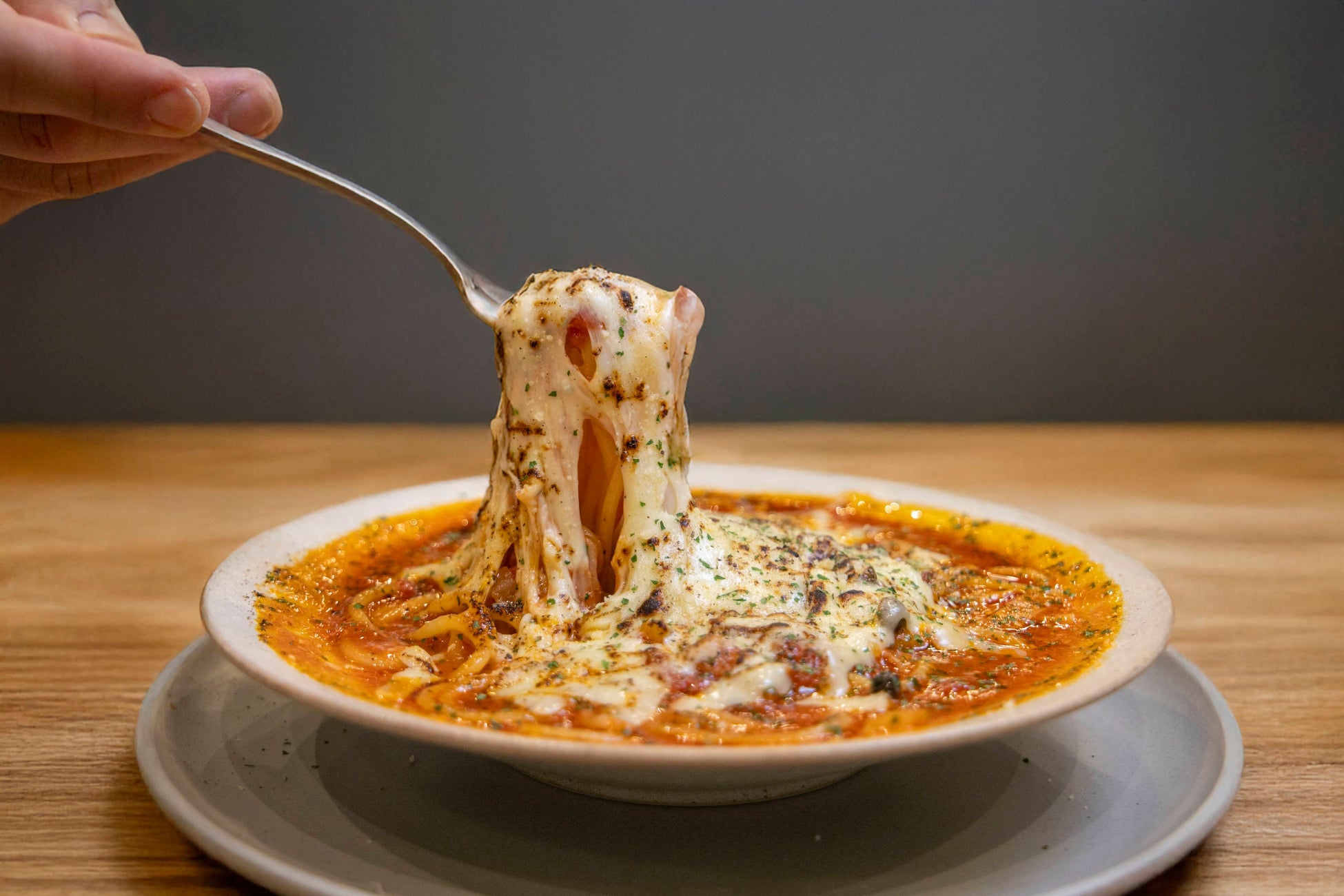 【テレビ出演のお知らせ】三宮の人気生麺パスタ店「KASANe」が関西テレビ「フットマップ」に登場！放送は5月2日（土）