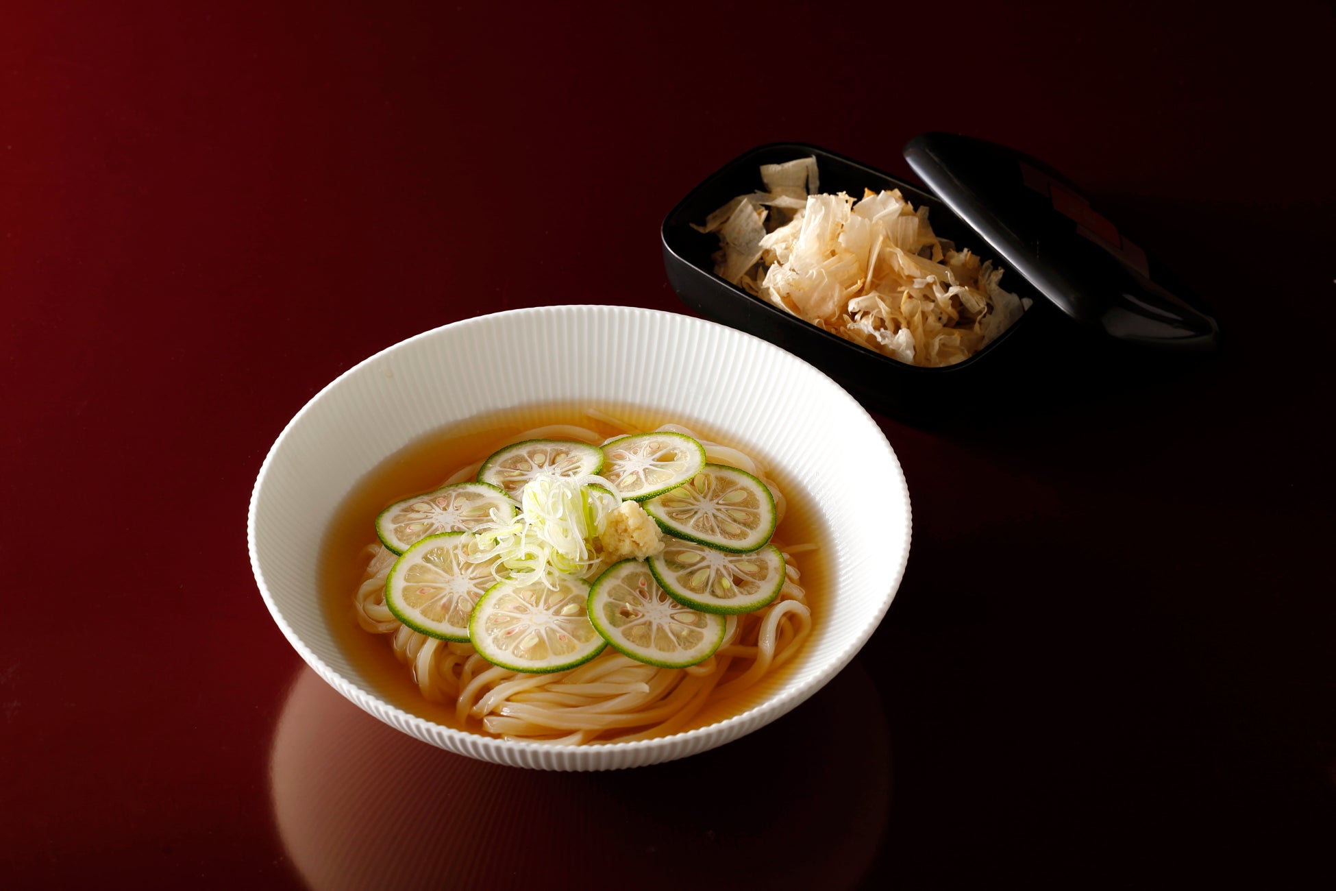 都内ホテルに初上陸！究極のうどんから、夏のひんやり麺が新登場。