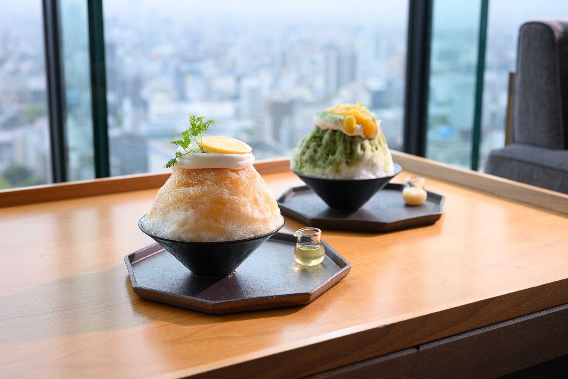 天空の茶室で味わう、和と洋のかき氷。宇治抹茶と「TWG Tea」の紅茶が織りなす、夏の贅沢なひととき／ザ ロイヤルパークホテル アイコニック 名古屋