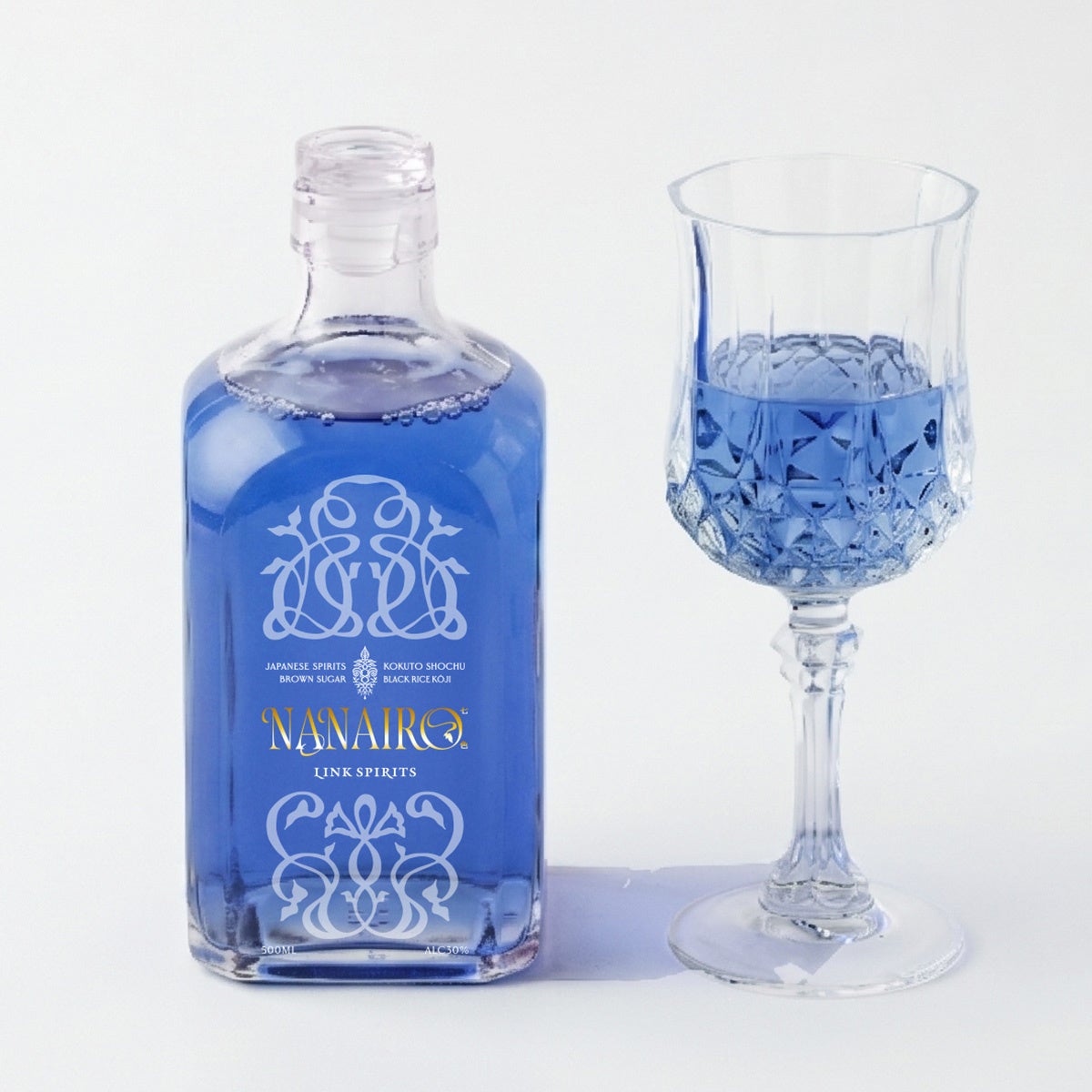 鹿児島発“焼酎スピリッツ”第二弾、喜界島の海を表現したブルーの『NANAIRO-七色 02Blue』誕生— 黒糖焼酎の価値を世界へ —