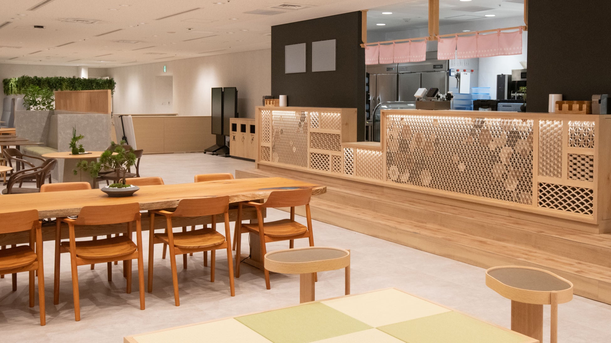 【ビル間交流を促すオフィス戦略】NTTデータ本社内に2店舗目である“和”カフェをオープン