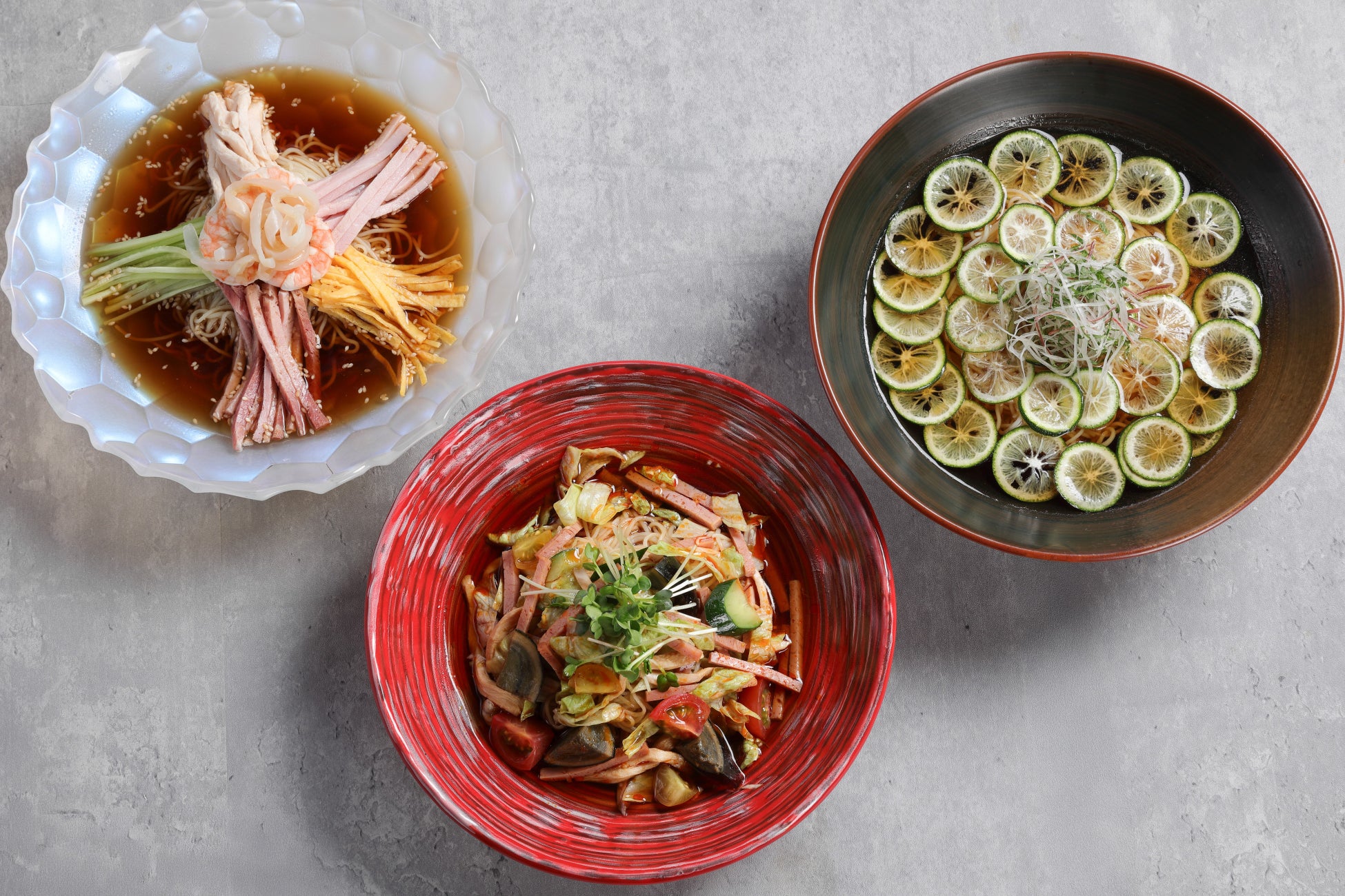 【シェラトン都ホテル大阪】ピータン・焼豚・彩り野菜のピリ辛冷麺が新登場　夏の風物詩「冷麺」 6月1日（月）より販売開始