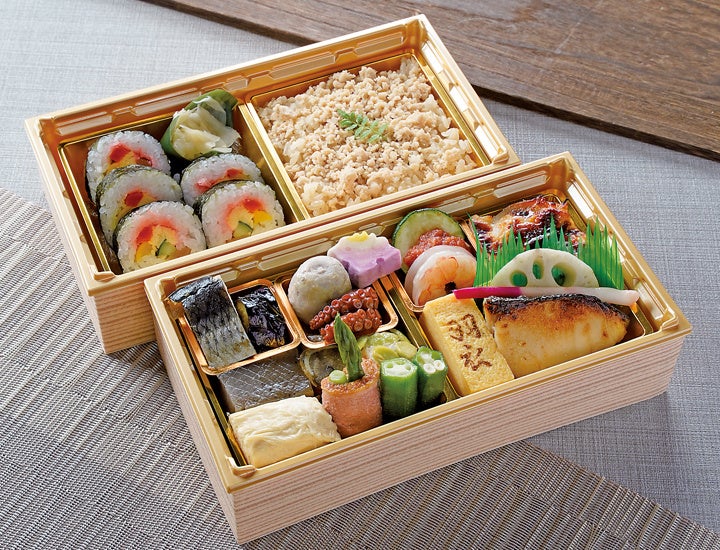【明治記念館】初夏の味覚を贅沢に詰め込んだ、鮨・天麩羅・鉄板焼「羽衣」の華やかなテイクアウト限定「花菖蒲弁当」6月1日より登場！
