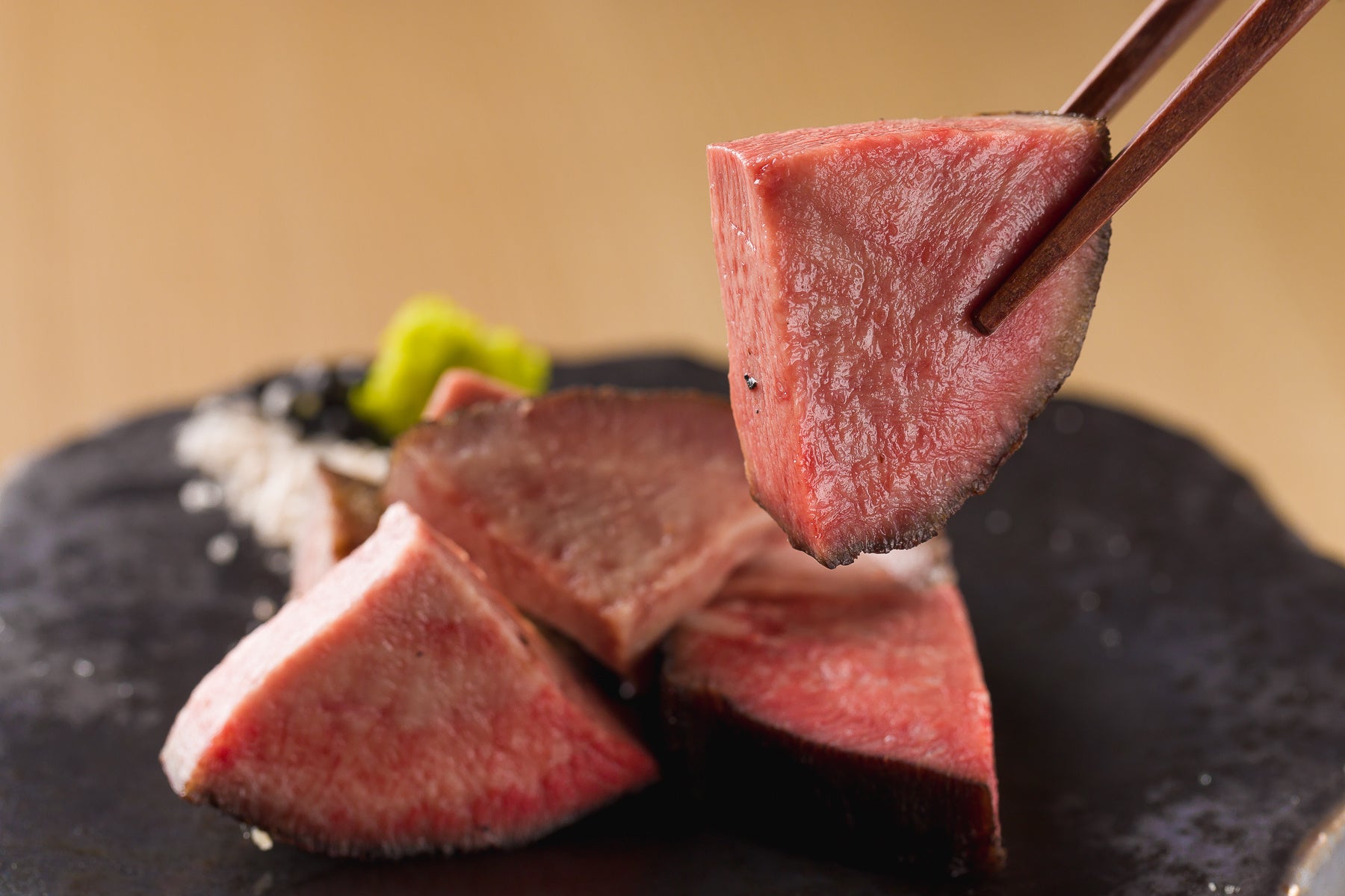 牛たん日和 新橋店 5月24日(日)グランドオープン‼新橋駅徒歩7分、“牛たん × 炭火焼 × 釜めし”で五感を刺激する新しい和食体験を