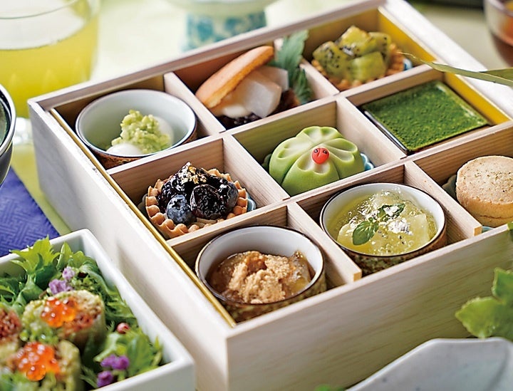 【明治記念館】懐石料亭「花がすみ」では、5/25(月)より平日限定「夏のアフタヌーンティー（8,470円・税サ込・室料サービス）」をご提供！落ち着いた個室でくつろぎのひとときをお過ごしください