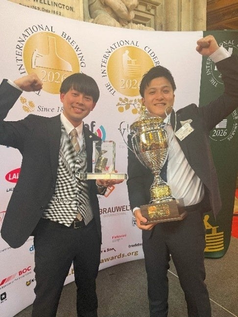 「INTERNATIONAL BREWING AWARDS, SINCE 1886」にて「SPRING VALLEY BREWERY」最優秀ブルワリーに選出、「Juicy Hop」トロフィー受賞