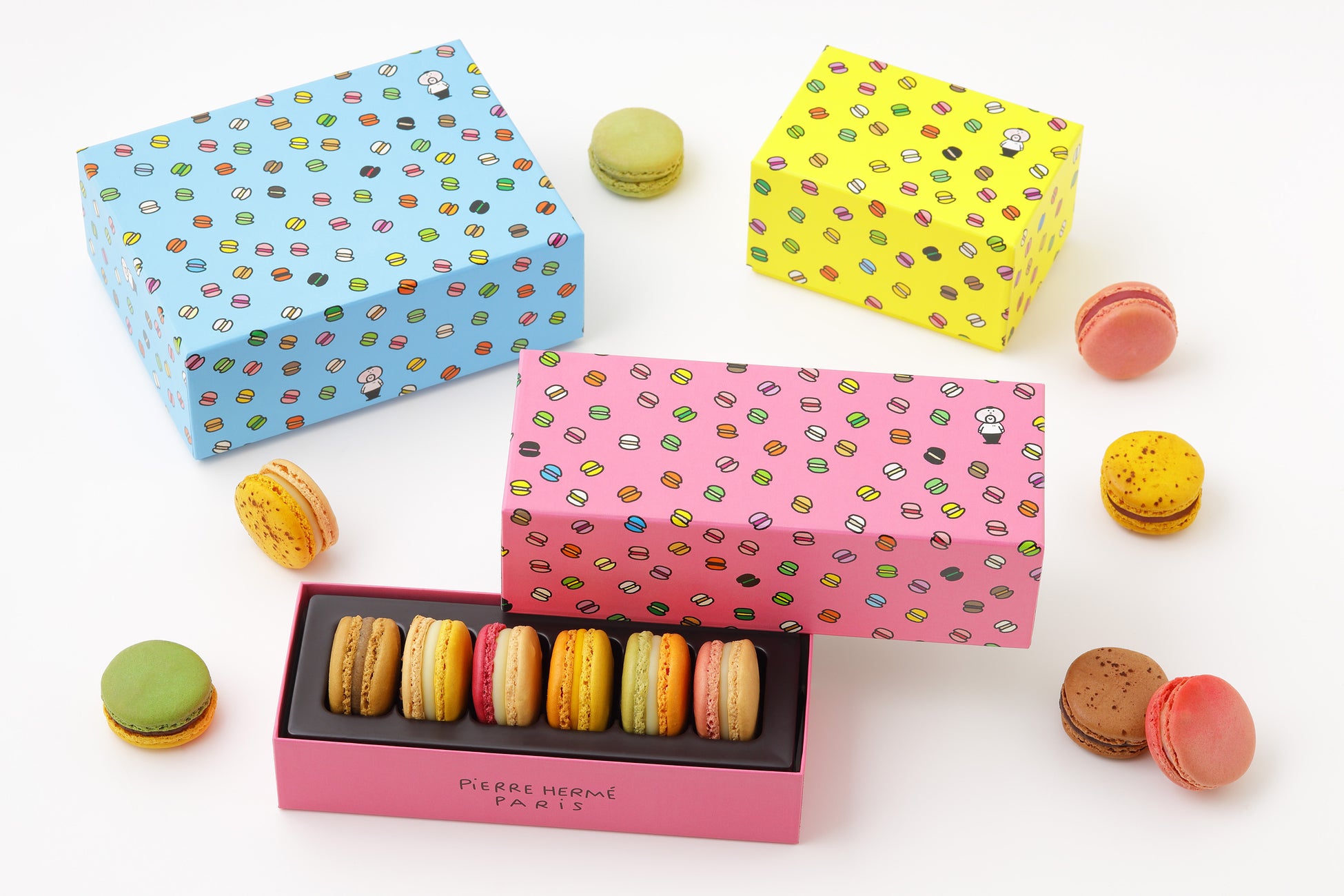 【ピエール・エルメ・パリ】6月1日（月）より、新イベント “THE MACARON MONTH” を開催！ 6月21日（日）には『マカロンデー』も