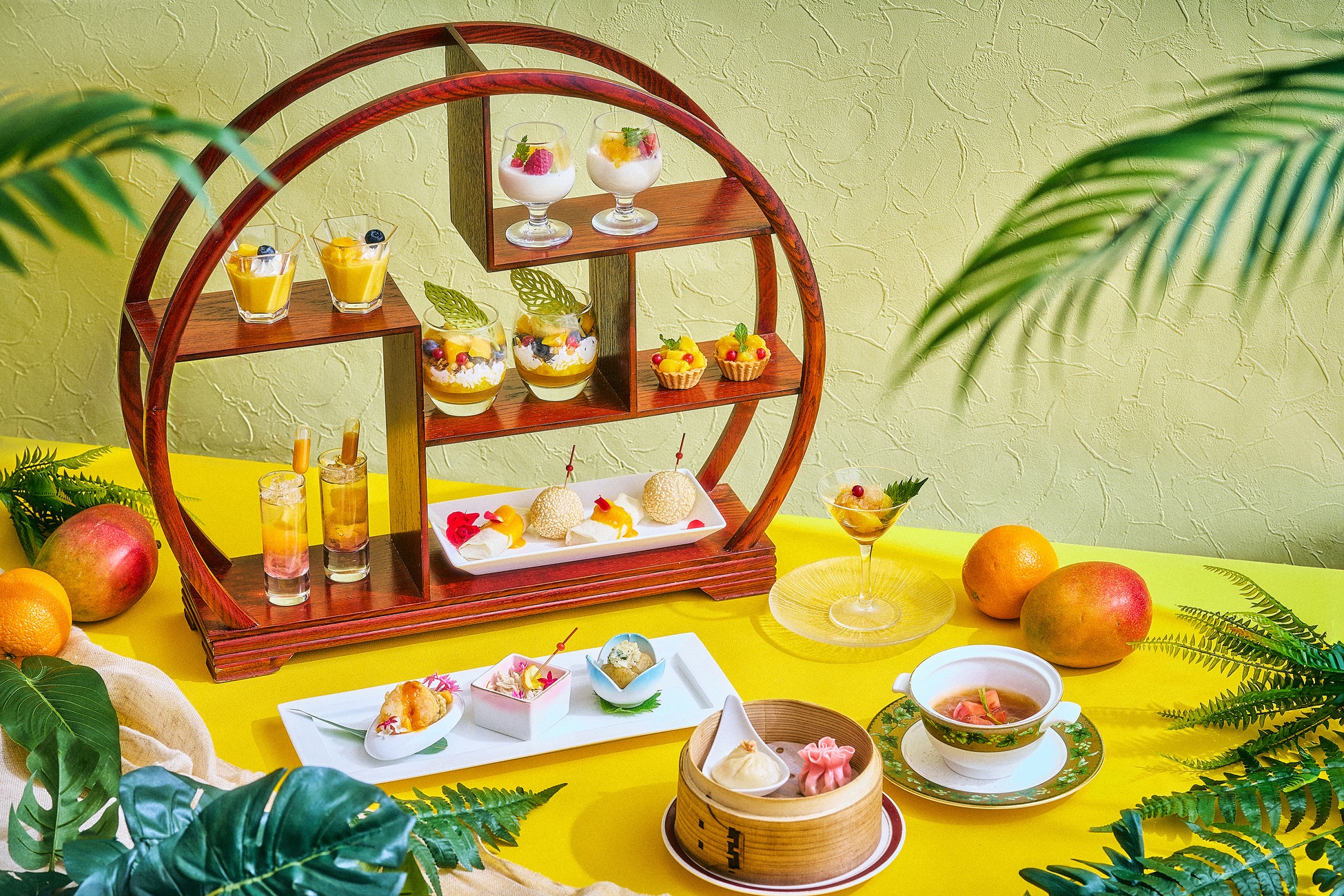 【品川プリンスホテル】夏果実×中国料理「Chinese Afternoon Tea～黄金色に実るマンゴーと夏の恵み～」を販売