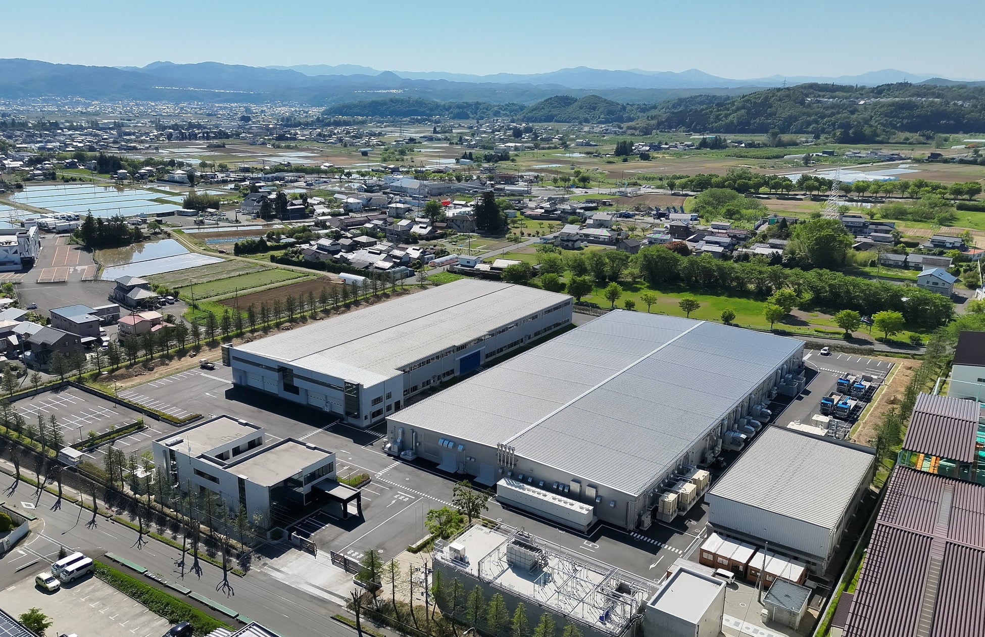 業務用レトルト食品の製造会社「ハウス食品グループ東北工場株式会社」新工場本格稼働開始のお知らせ